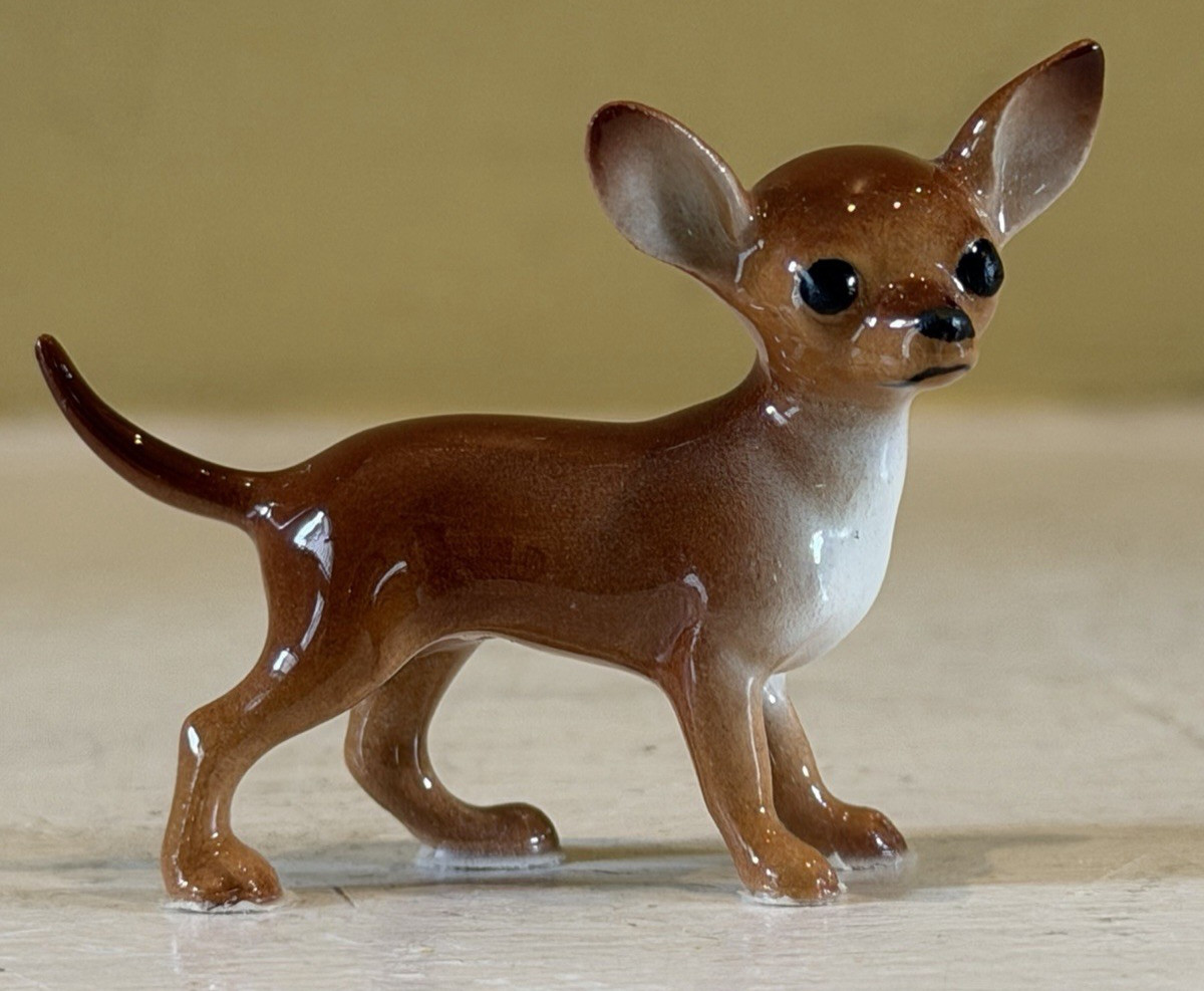 Vintage 1989 Miniature HAGEN RENAKER Chihuahua Figurine Mint 1-1/4\ Vintage 1989 Miniature HAGEN RENAKER Chihuahua Figurine Mint 1-1/4\