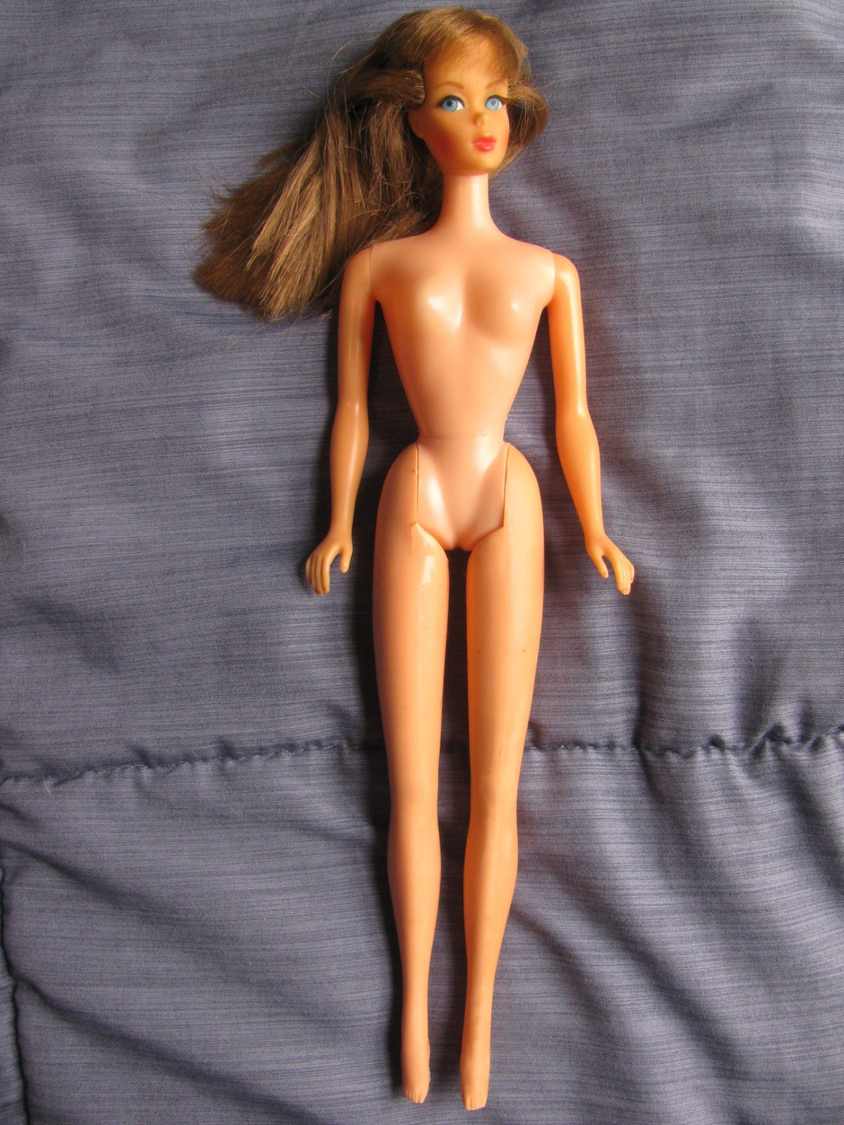 Vintage 1966-1967 Twist N' Turn Barbie Midge Doll Mattel Japan #1160 Vintage 1966-1967 Twist N' Turn Barbie Midge Doll Mattel Japan #1160