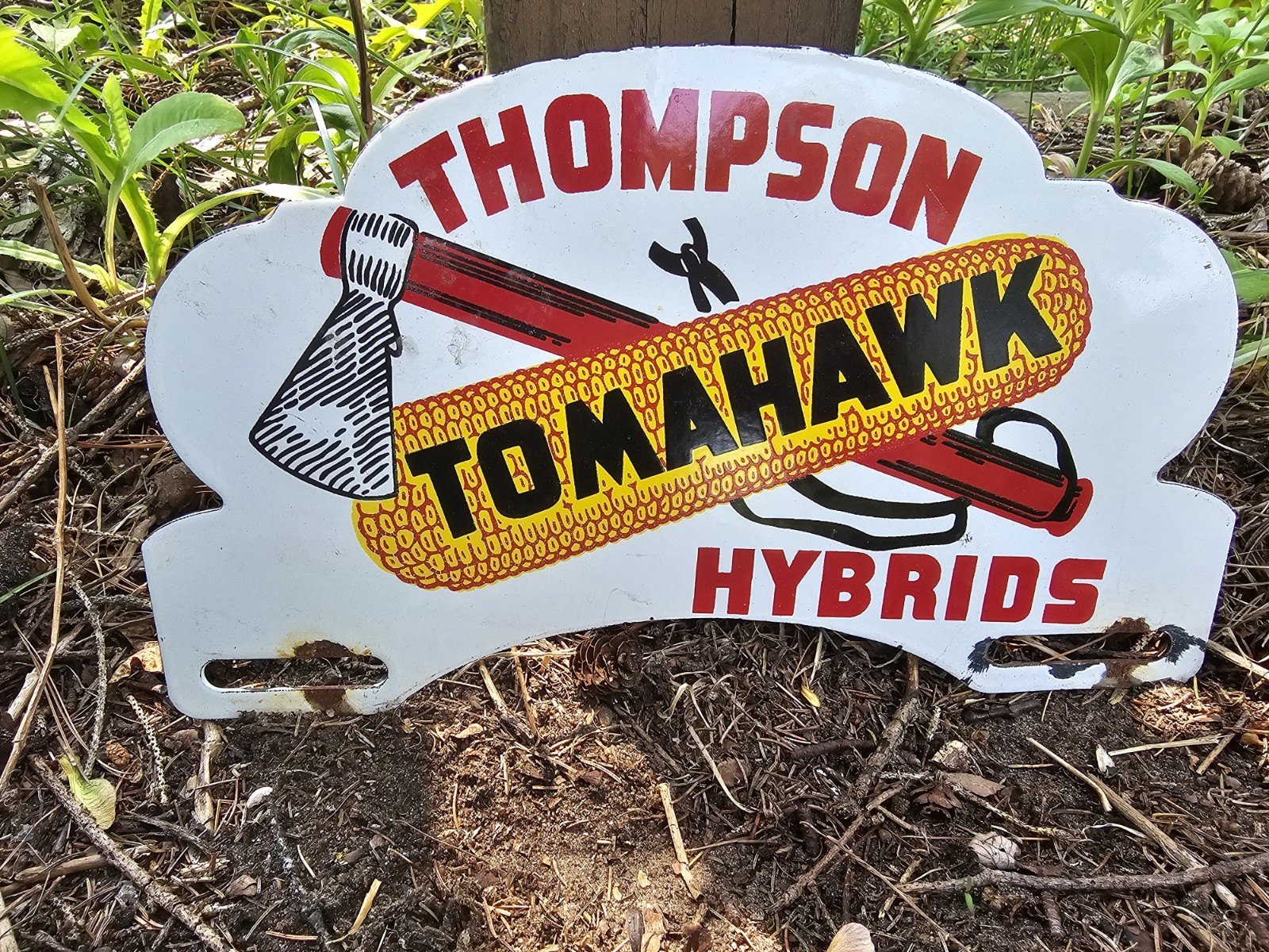 VINTAGE 1950'S TOMAHAWK HYBRIDS SEED PORCELAIN LICENSE PLATE SIGN 12 VINTAGE 1950'S TOMAHAWK HYBRIDS SEED PORCELAIN LICENSE PLATE SIGN 12