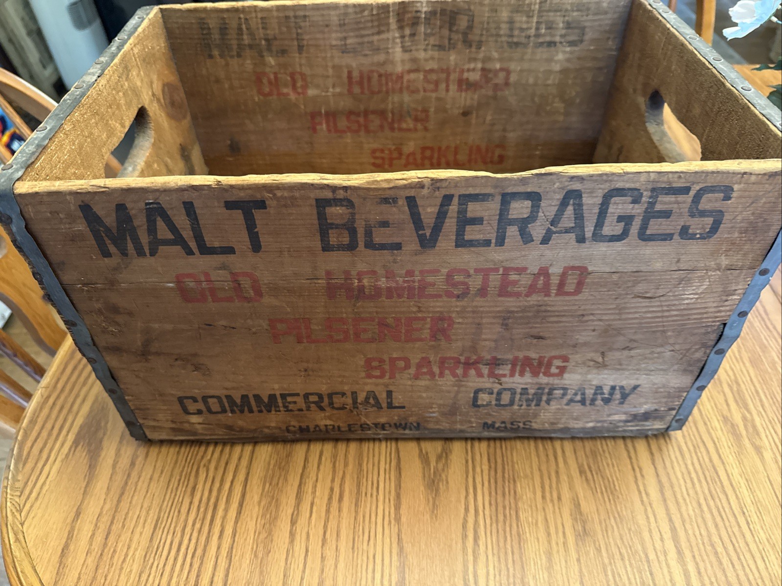 ANTIQUE OLD HOMESTEAD MALT BEVERAGES PILSENER BEER CHARLESTOWN MASS USA WOOD BOX ANTIQUE OLD HOMESTEAD MALT BEVERAGES PILSENER BEER CHARLESTOWN MASS USA WOOD BOX