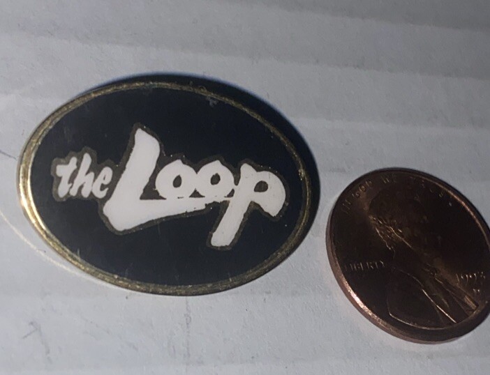 Vintage The LOOP Small Lapel Pin Button FM98 Radio Station Chicago WLUP