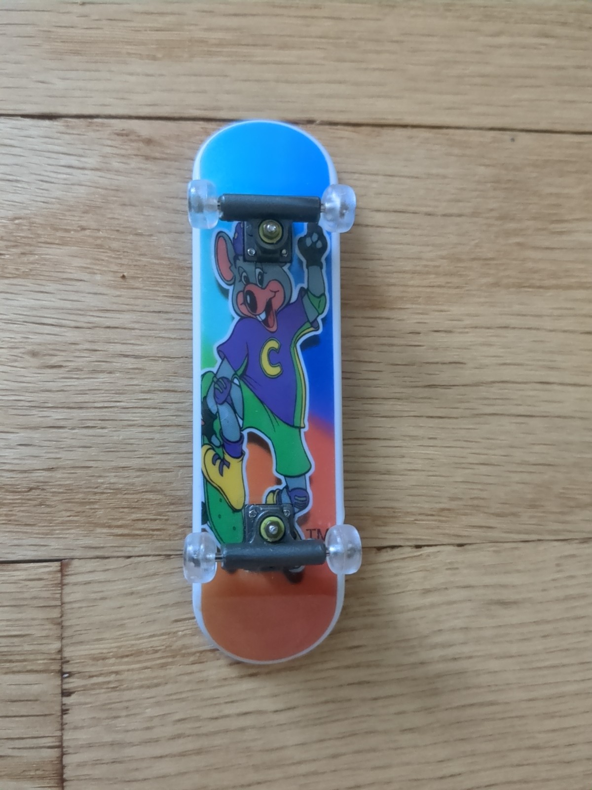 Vintage Chuck E. cheese Tech Deck Finger Skate Board Toy original rare LOOSE Vintage Chuck E. cheese Tech Deck Finger Skate Board Toy original rare LOOSE