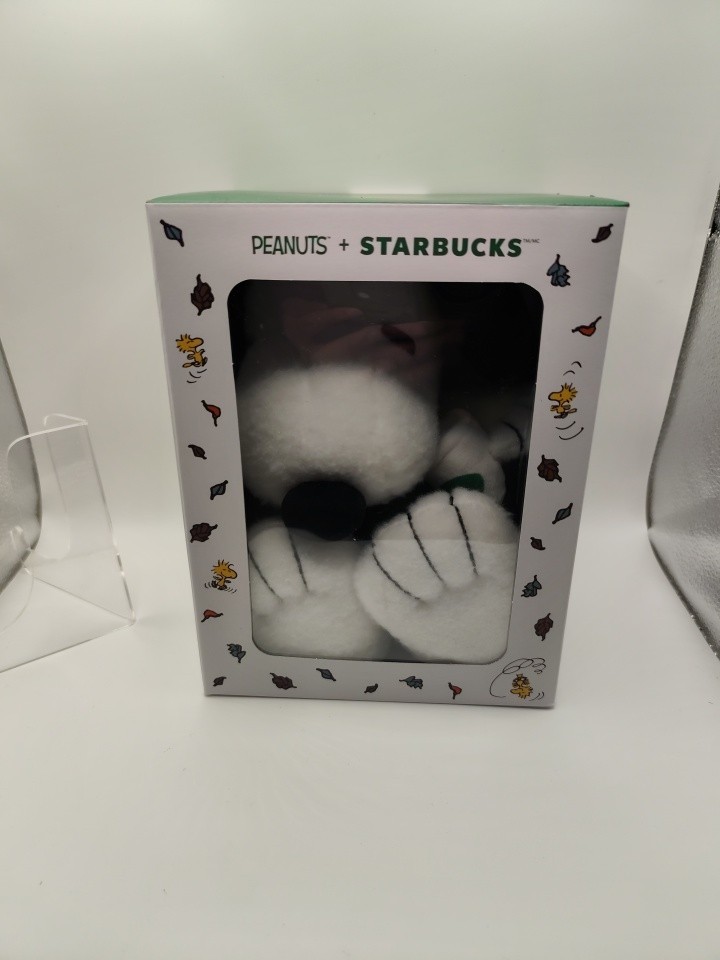 Brand New Snoopy Plush from the Peanuts x Starbucks drop (Still in the box) Brand New Snoopy Plush from the Peanuts x Starbucks drop (Still in the box)