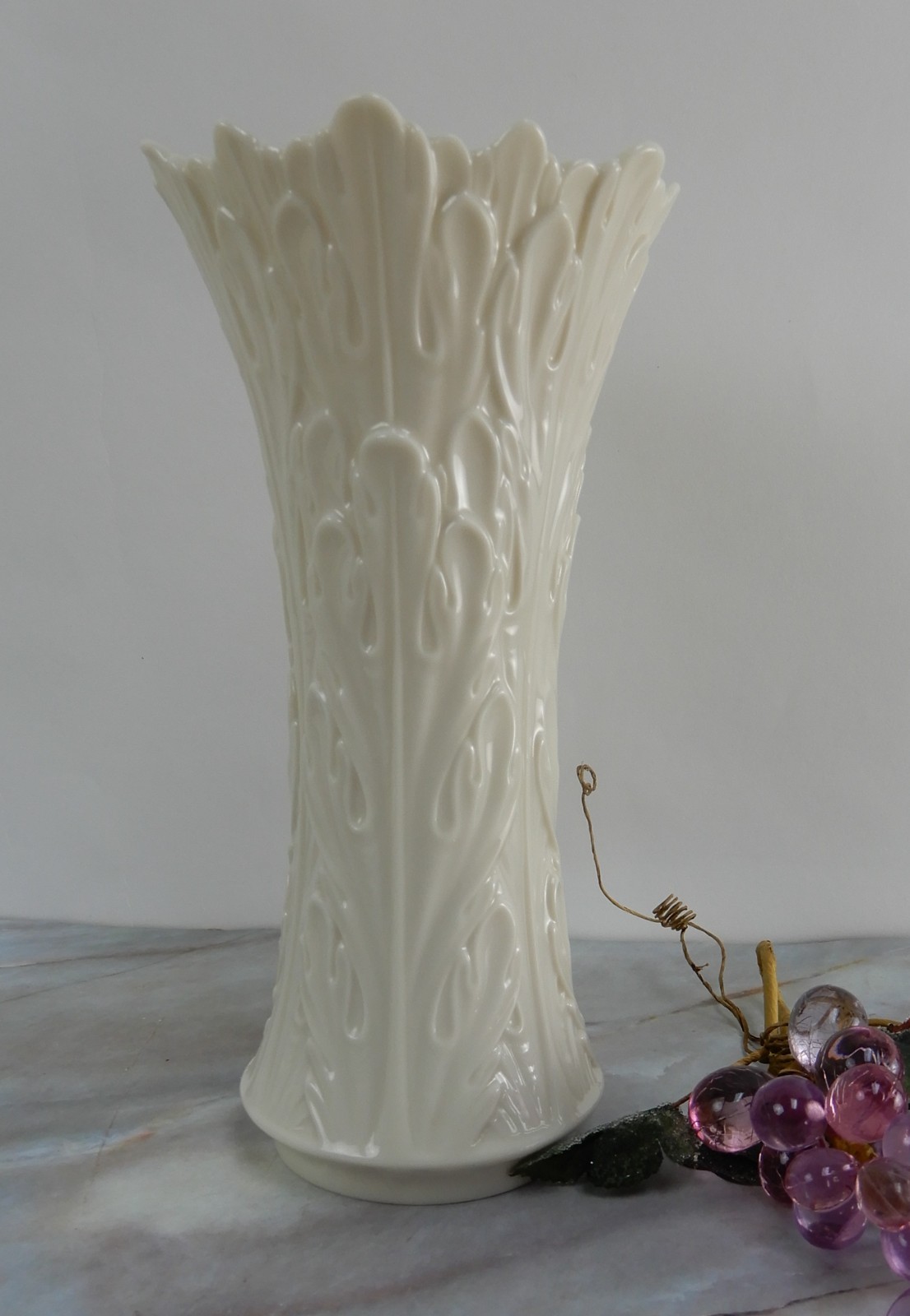Vintage Lenox Woodland Collection Acanthus 8-1/2\ Vintage Lenox Woodland Collection Acanthus 8-1/2\