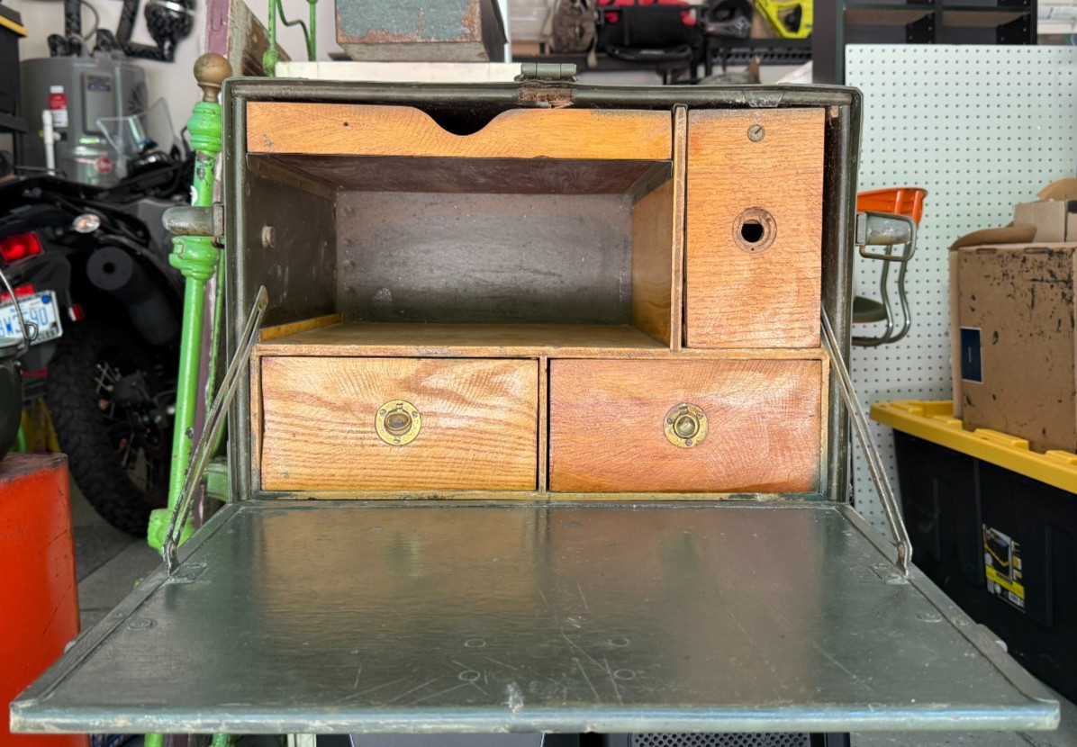 WWII US Army Field Desk 1942 WWII US Army Field Desk 1942