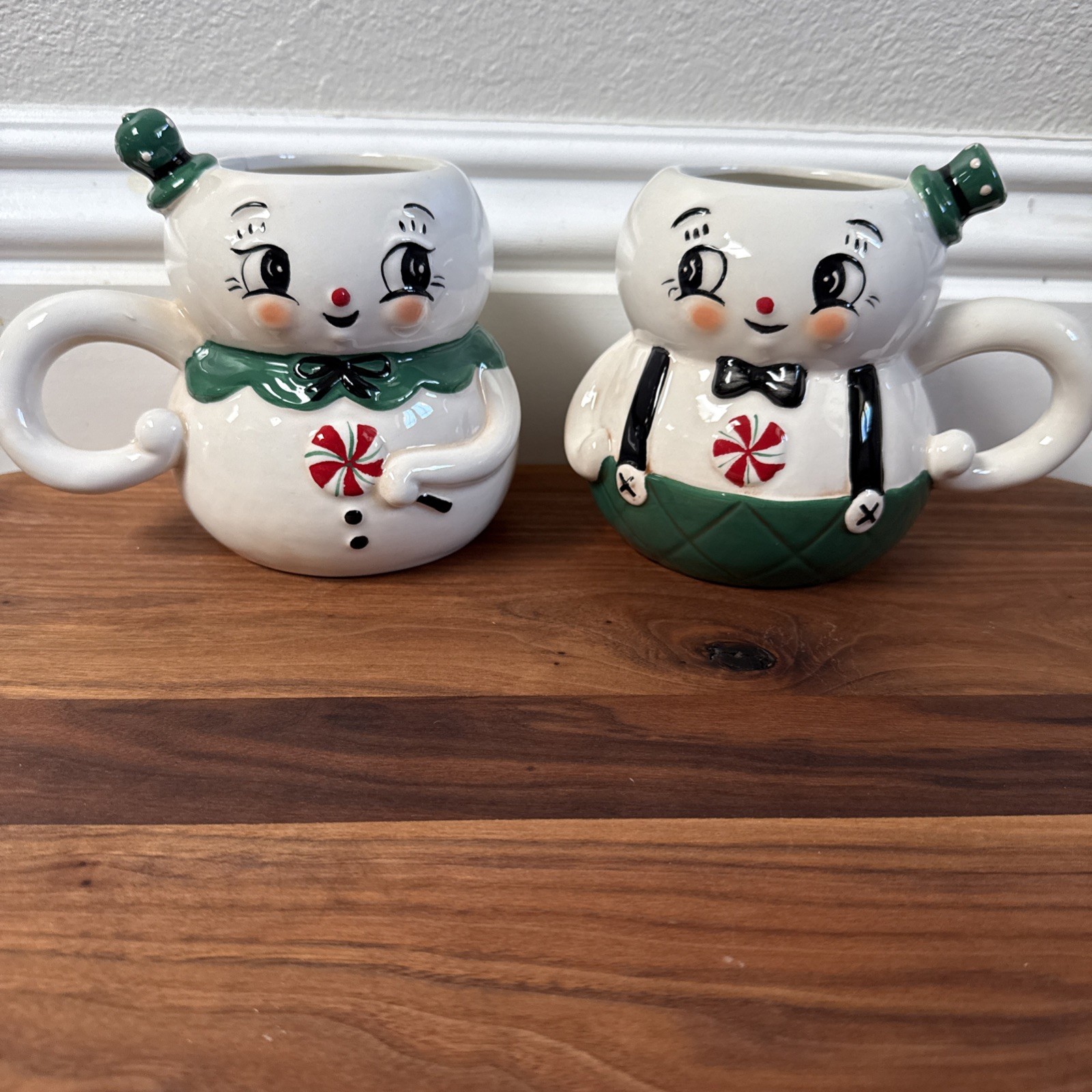 New Johanna Parker Christmas 2026 Green Snowman Mugs Set