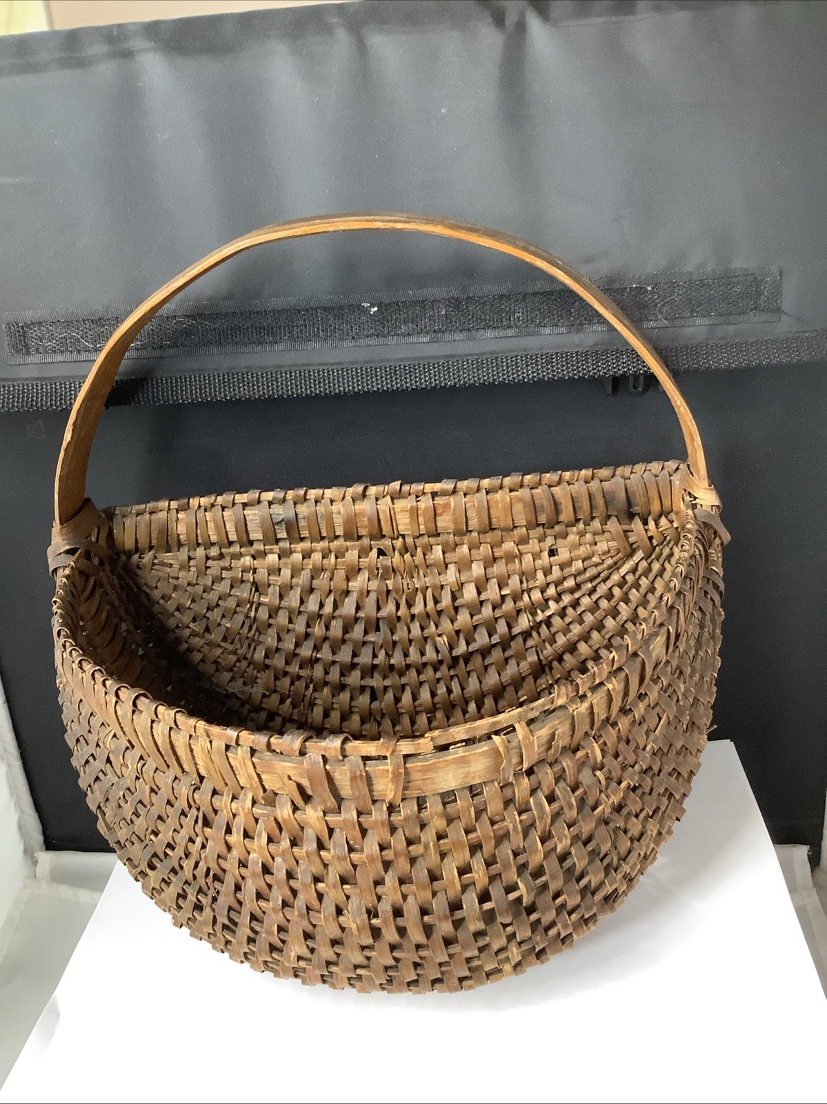 Vintage Handmade Handwoven Half Hanging Buttocks Basket Appalachia Vintage Handmade Handwoven Half Hanging Buttocks Basket Appalachia