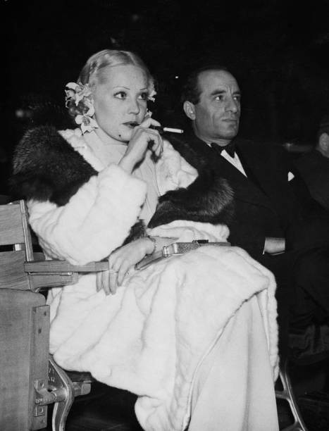 American actress singer June Knight smoking a cigarette in a cigar- Old Photo American actress singer June Knight smoking a cigarette in a cigar- Old Photo