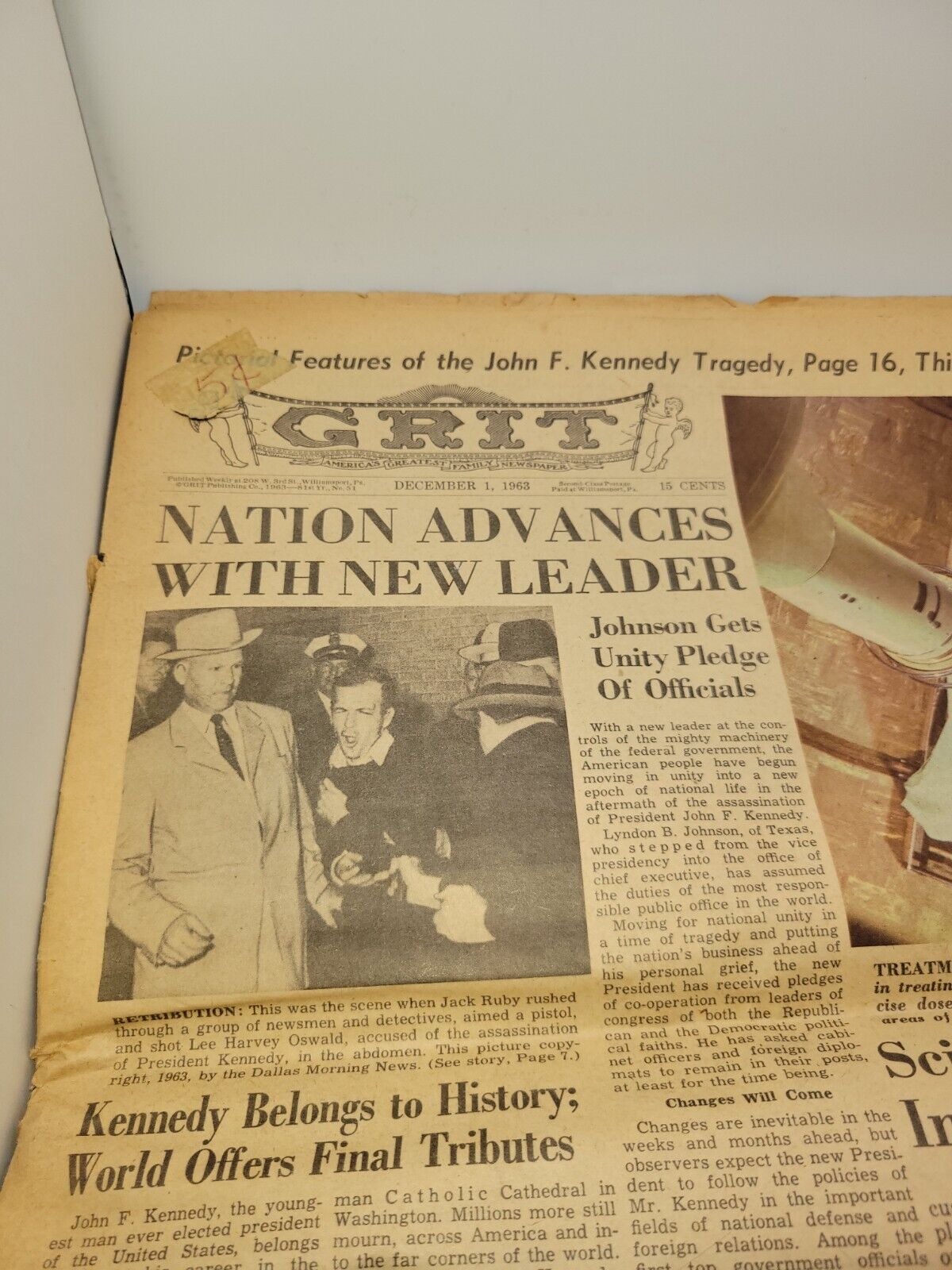 Vintage JFK Assassination Harvey Oswald Newspaper From CHICAGO Johnson