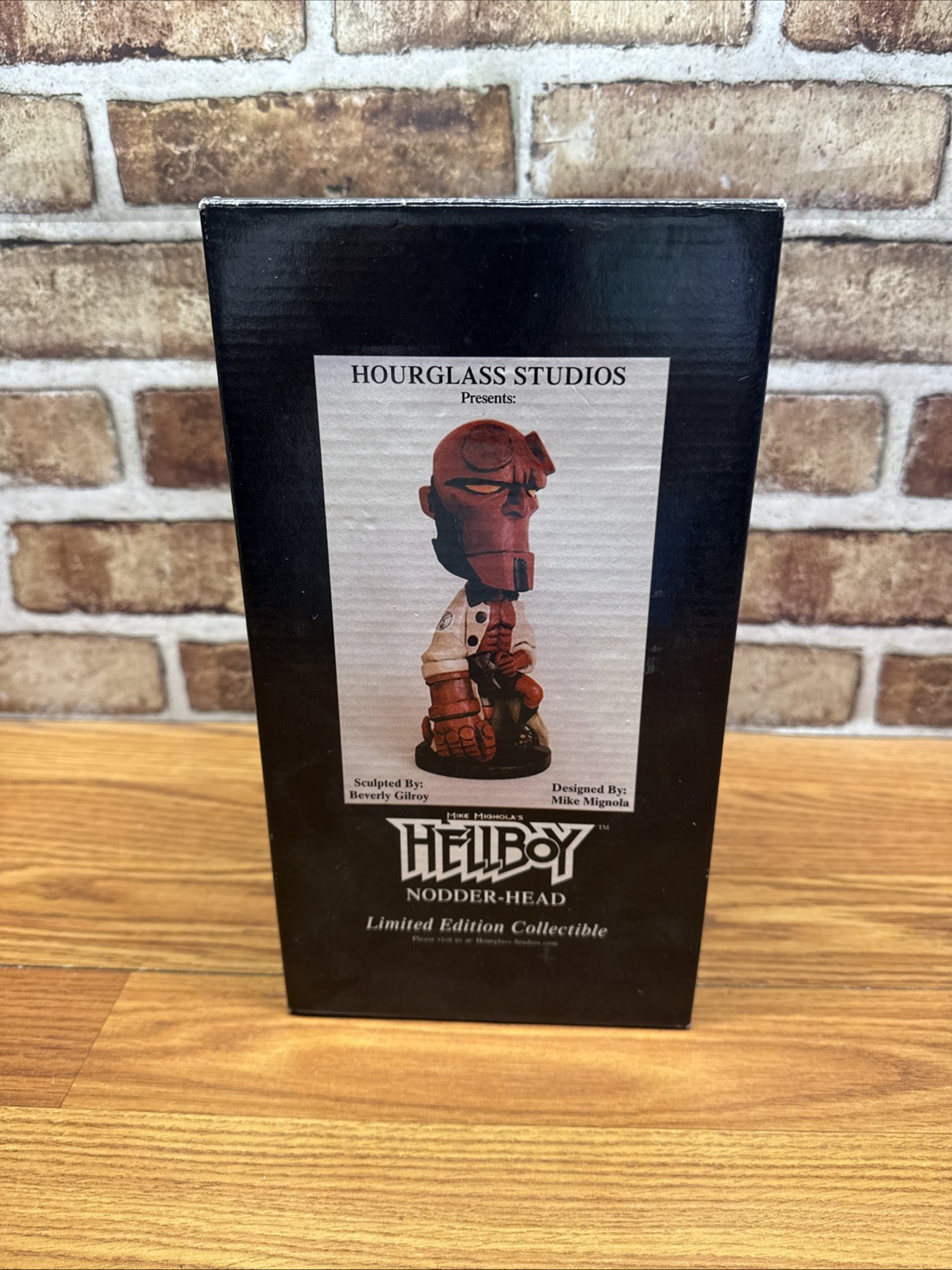 MIKE MIGNOLA\'s HELLBOY NODDER HEAD #251/750 2001 Hourglass Studios BNIB Signed