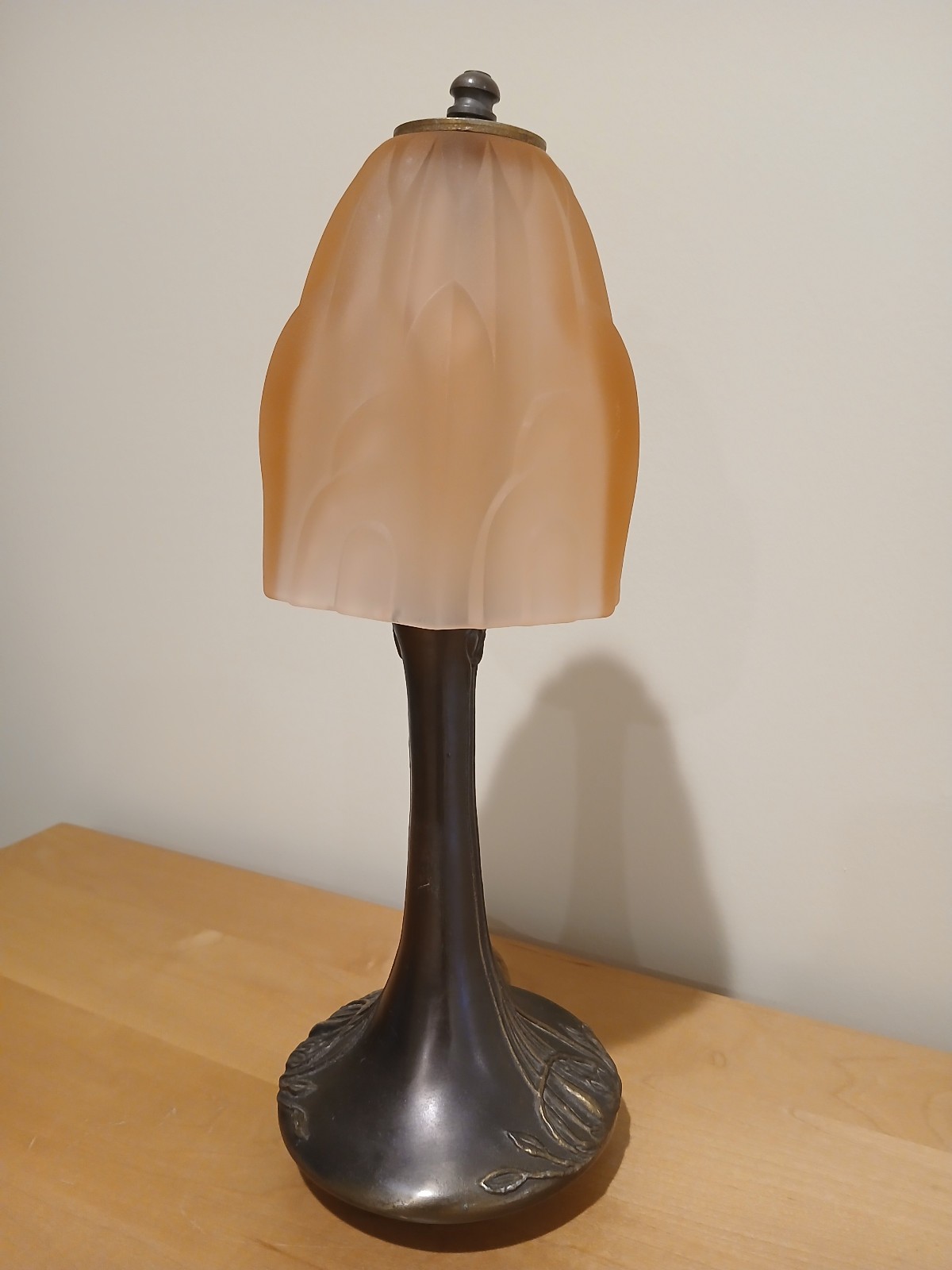 Vintage 1983 Sarsaparilla Deco Designs Art Nouveau Revival Lamp Frosted Glass Vintage 1983 Sarsaparilla Deco Designs Art Nouveau Revival Lamp Frosted Glass