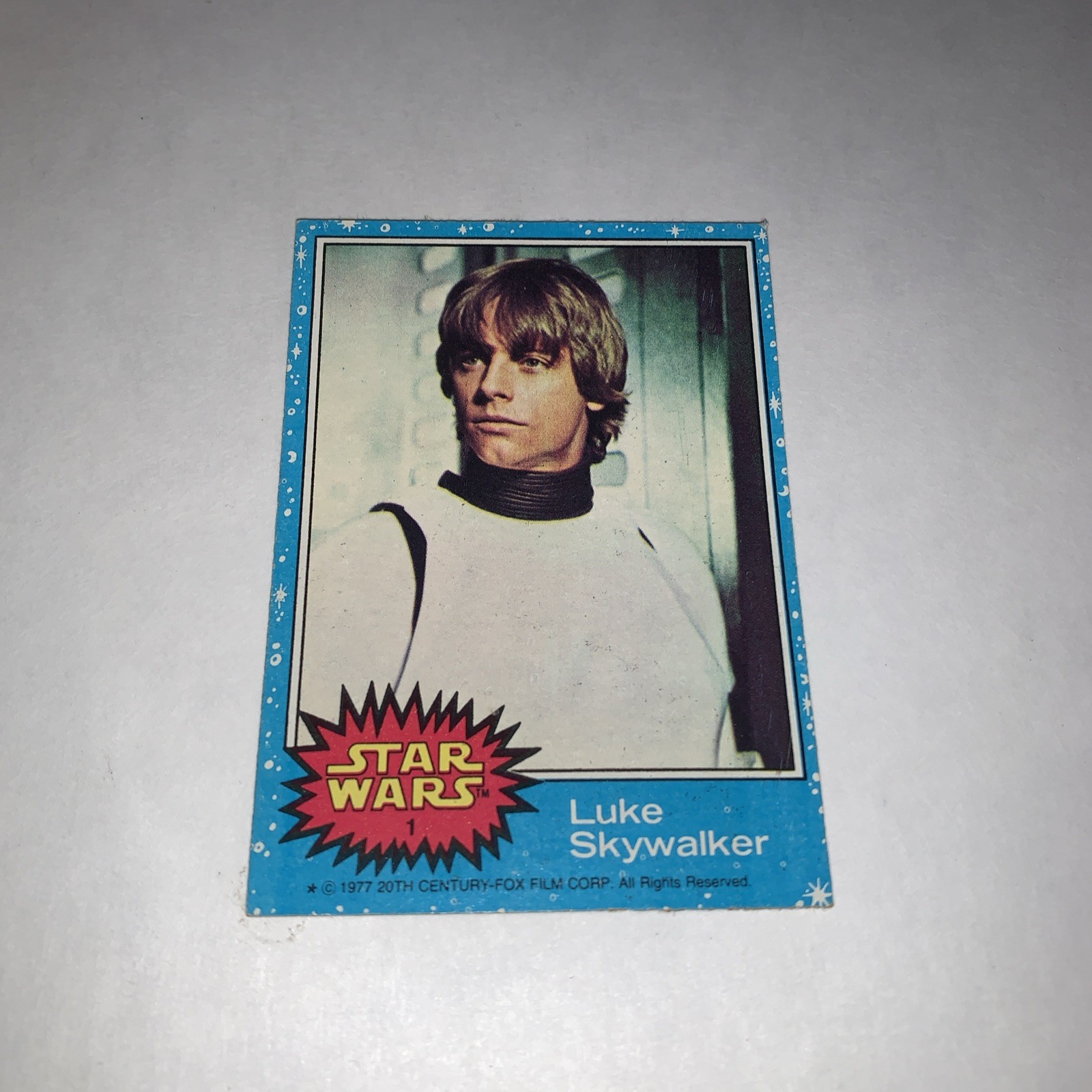 1977 Star Wars Series #1 Luke Skywalker Iconic Card Rare Topps Trading Cards 1977 Star Wars Series #1 Luke Skywalker Iconic Card Rare Topps Trading Cards