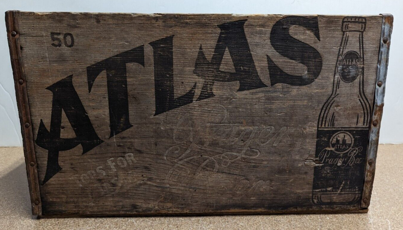 Rare Vintage Atlas Prager Wood Beer Bottle Case Crate - Chicago Illinois Rare Vintage Atlas Prager Wood Beer Bottle Case Crate - Chicago Illinois