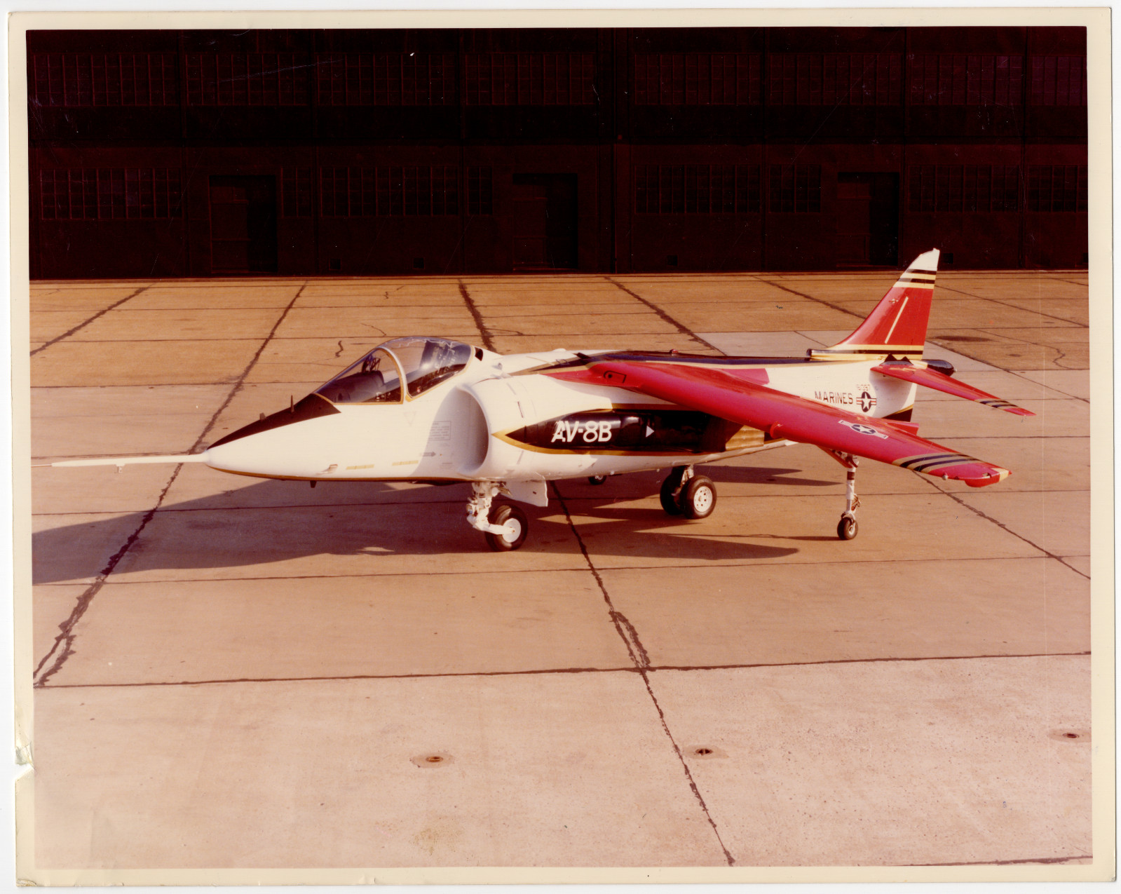 Original McDonnell Douglas AV-8B Harrier II Photo 161397 1 of 4 FSD Jets 8x10 Original McDonnell Douglas AV-8B Harrier II Photo 161397 1 of 4 FSD Jets 8x10