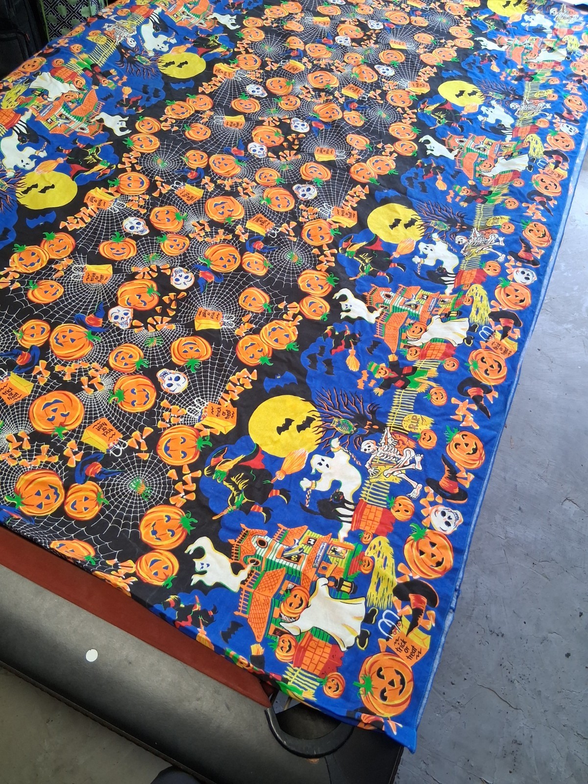 Huge Halloween Tablecloth Jack-o’-Lanterns Ghosts Skeletons Glow 14ftx5ft VTG Huge Halloween Tablecloth Jack-o’-Lanterns Ghosts Skeletons Glow 14ftx5ft VTG