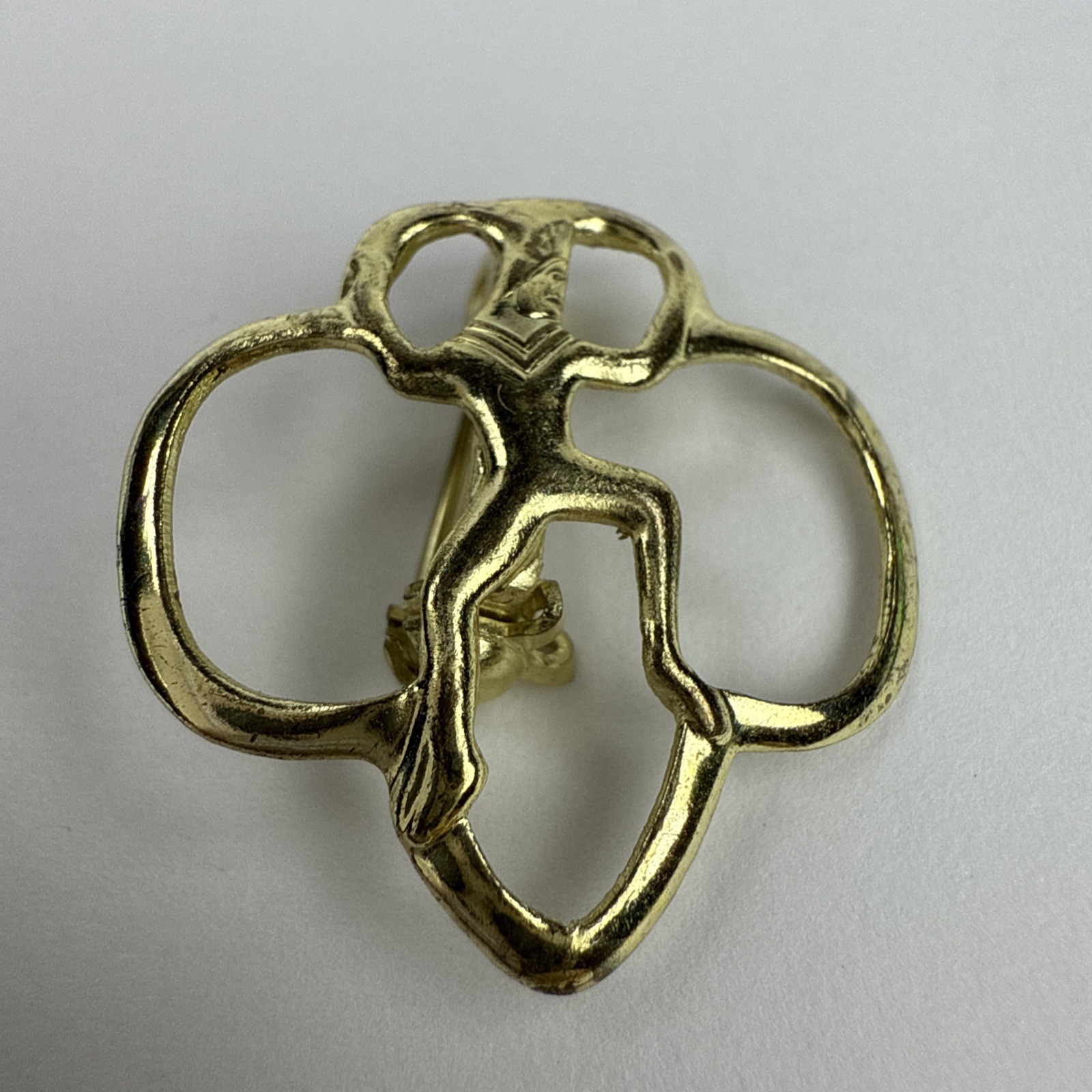 Vintage Girl Scout Brownie Membership Pin Brooch Gold Tone .75”