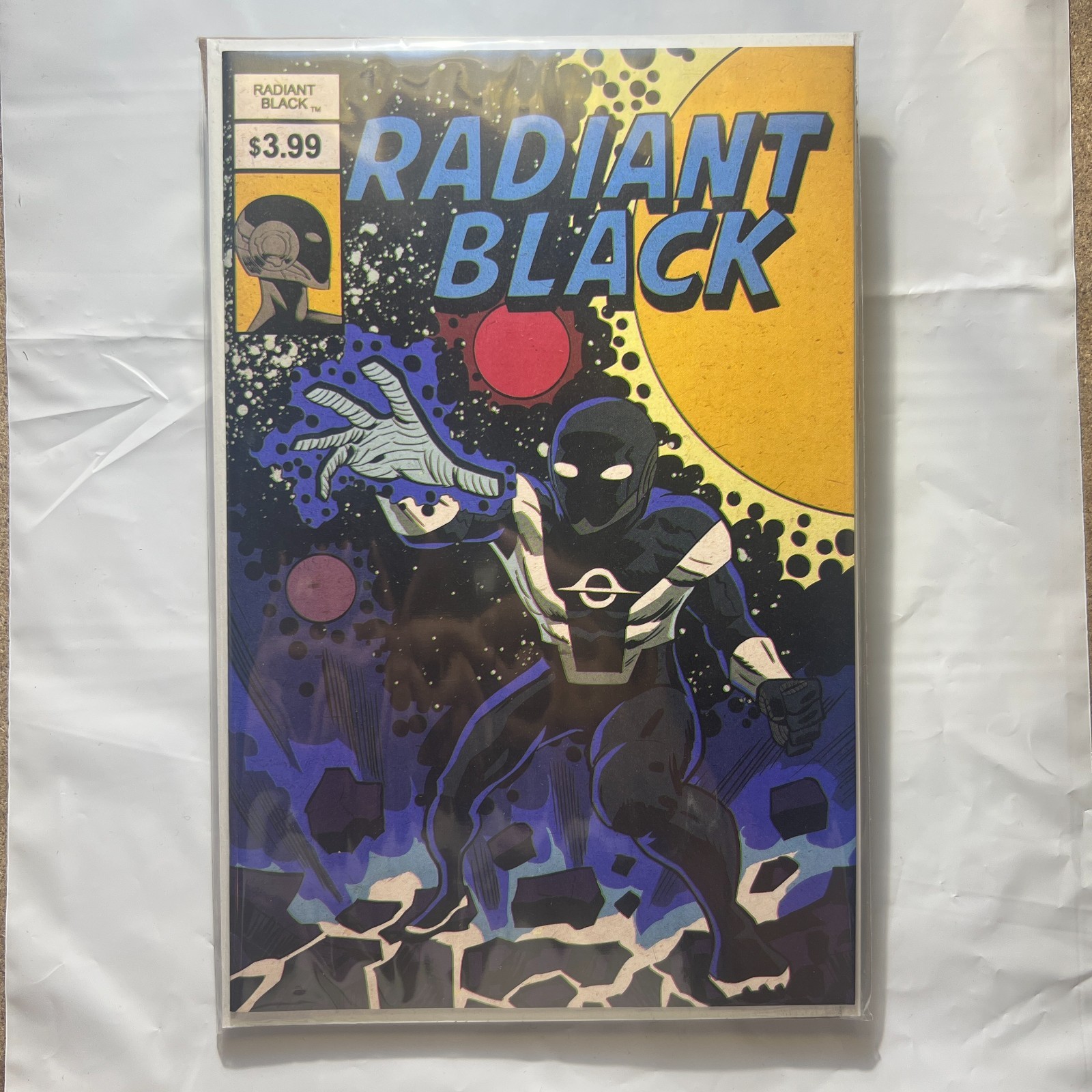 Radiant Black #1, RARE RETRO  variant only 500 MADE IN HAND - SHIPS NOW