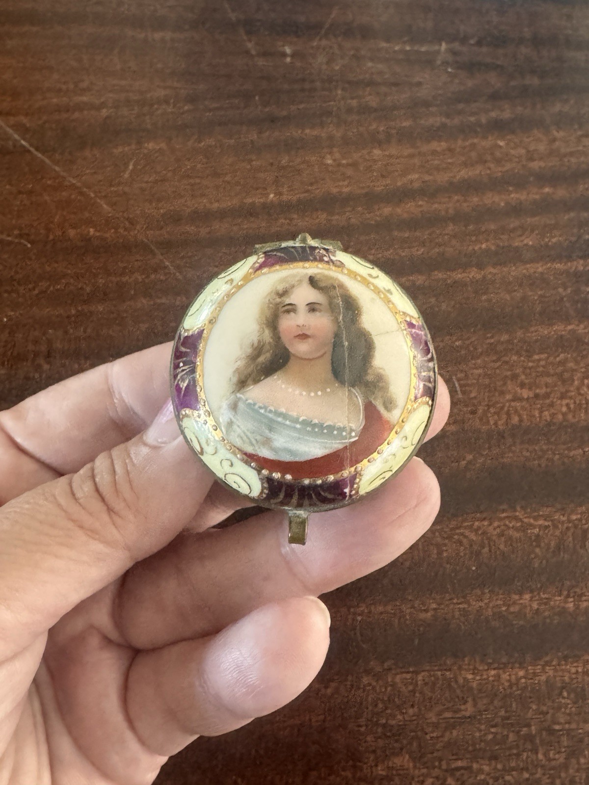 Antique Queen Louise Of Prussia Portrait Porcelain Patch Box Antique Queen Louise Of Prussia Portrait Porcelain Patch Box