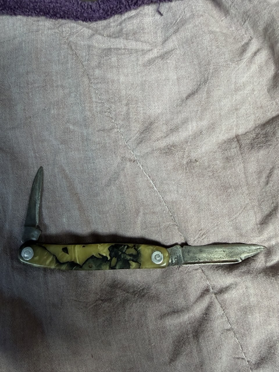 Vintage Wards Made in USA 2 Blade Pen Knife Olive Marbled Handle Vintage Wards Made in USA 2 Blade Pen Knife Olive Marbled Handle