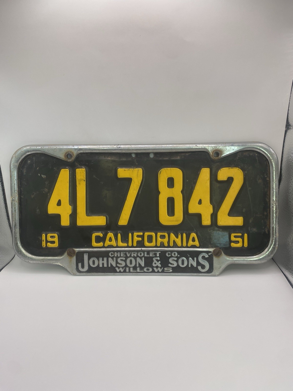 RARE 1950’s Willows California Johnson & Sons Chevrolet Co Dealer Frame Plate RARE 1950’s Willows California Johnson & Sons Chevrolet Co Dealer Frame Plate