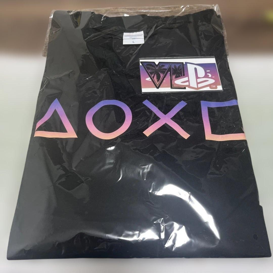 GTA VI Grand Theft Auto 6 PlayStation T-Shirt & Sticker TGS 2026 L Size GTA VI Grand Theft Auto 6 PlayStation T-Shirt & Sticker TGS 2026 L Size