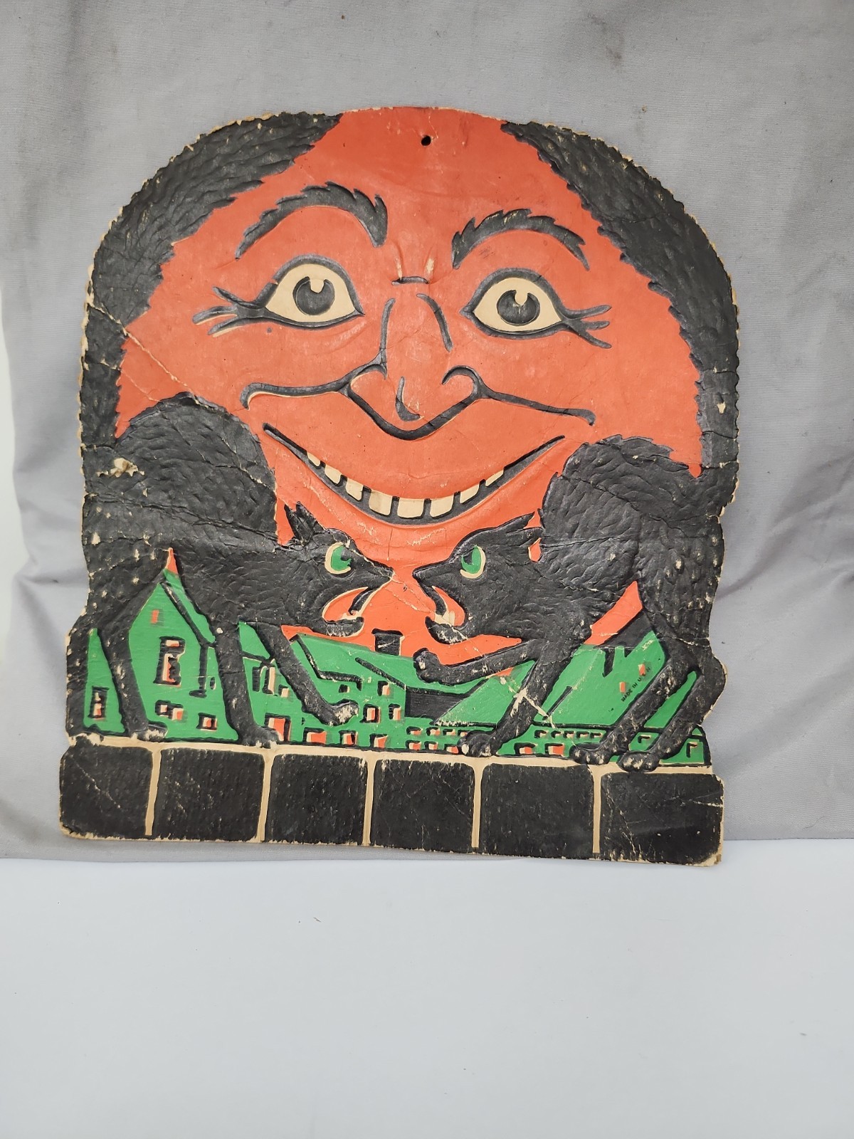 Vintage 1930s Beistle Embossed Halloween Die Cut, Moon Face, Black Cats 9” USA Vintage 1930s Beistle Embossed Halloween Die Cut, Moon Face, Black Cats 9” USA