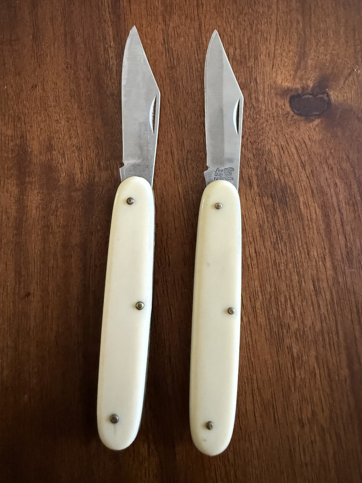Vintage Frost Cutlery Flying Falcon 1 Blade Pocket Knife Lot Of 2 Knives Vintage Frost Cutlery Flying Falcon 1 Blade Pocket Knife Lot Of 2 Knives