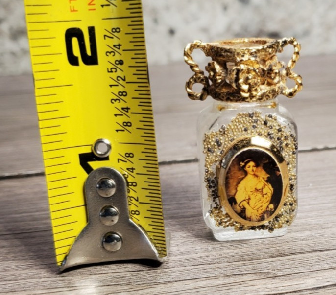 Vintage Liberty Co 24K GP Cameo Locket Perfume Bottle Miniature Filigree Gold Vintage Liberty Co 24K GP Cameo Locket Perfume Bottle Miniature Filigree Gold