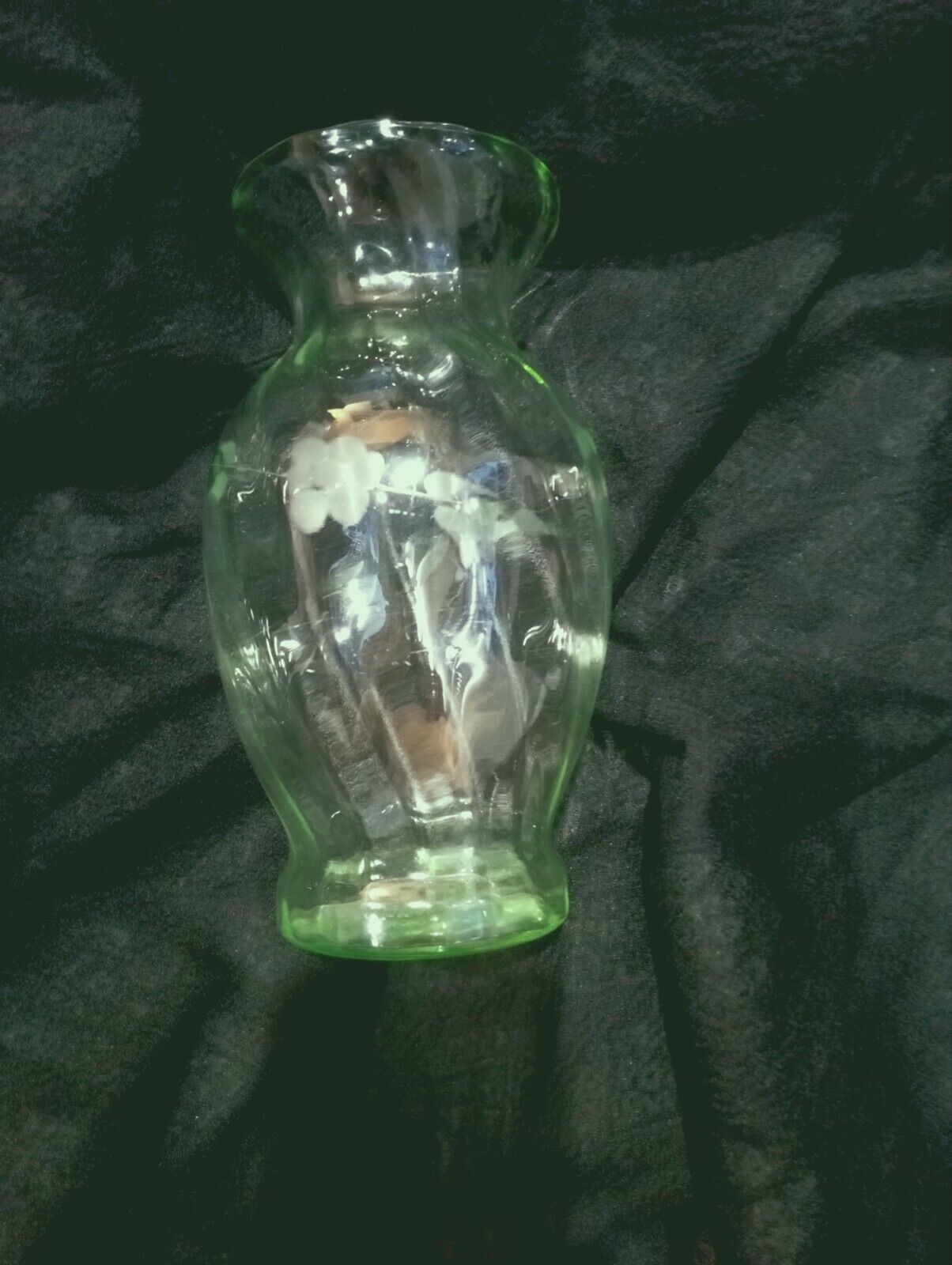 Vintage 1930’s Uranium/Manganese Clear Glass Vase ~ Glows