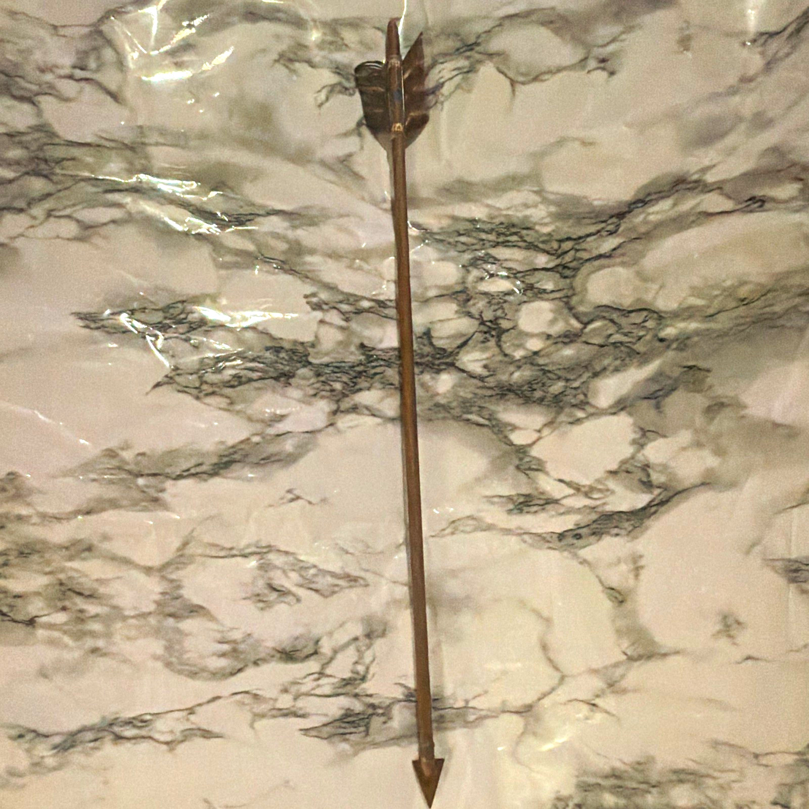 Native American US Arrow with Metal Tip Collectible, Ownership History N/A