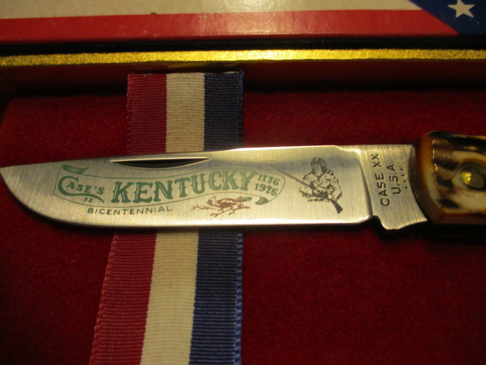 Case XX 5137 SS Kentucky Bicentennial 1776/1976 single blade Stag Horn. Case XX 5137 SS Kentucky Bicentennial 1776/1976 single blade Stag Horn.