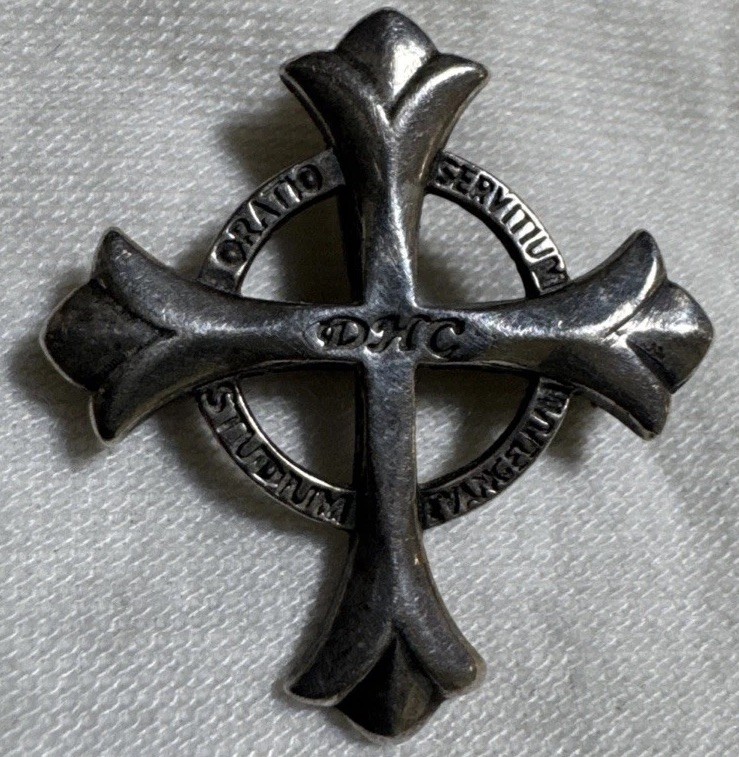 Antique Daughters Of The Holly Cross Sterling Silver PIN/PENDANT Antique Daughters Of The Holly Cross Sterling Silver PIN/PENDANT