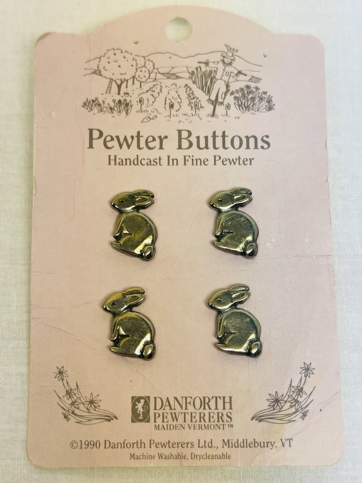 1990 Danforth Pewterers Metal Pewter 4 BUNNY RABBIT Realistic Buttons on Card 1990 Danforth Pewterers Metal Pewter 4 BUNNY RABBIT Realistic Buttons on Card