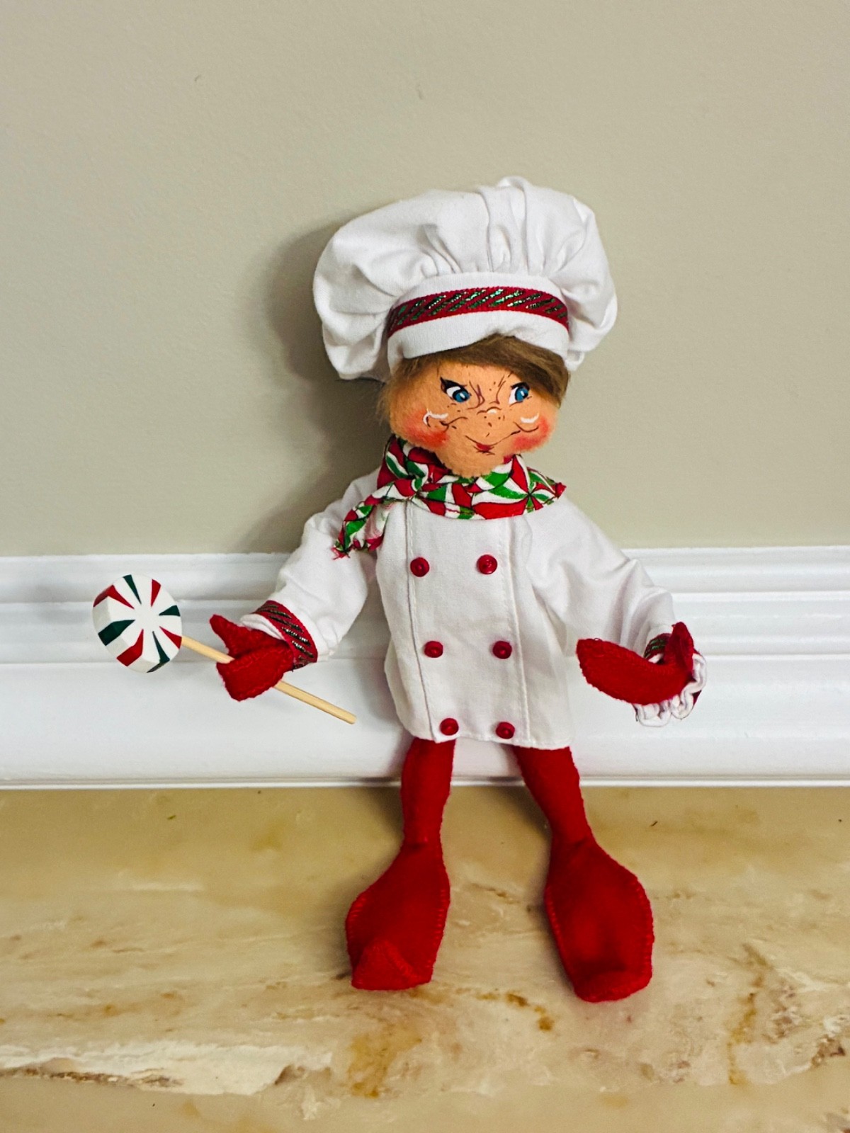 Annalee 12in Red 75th Anniversary 2010 Lollipop Candy Chef Baker Elf Annalee 12in Red 75th Anniversary 2010 Lollipop Candy Chef Baker Elf