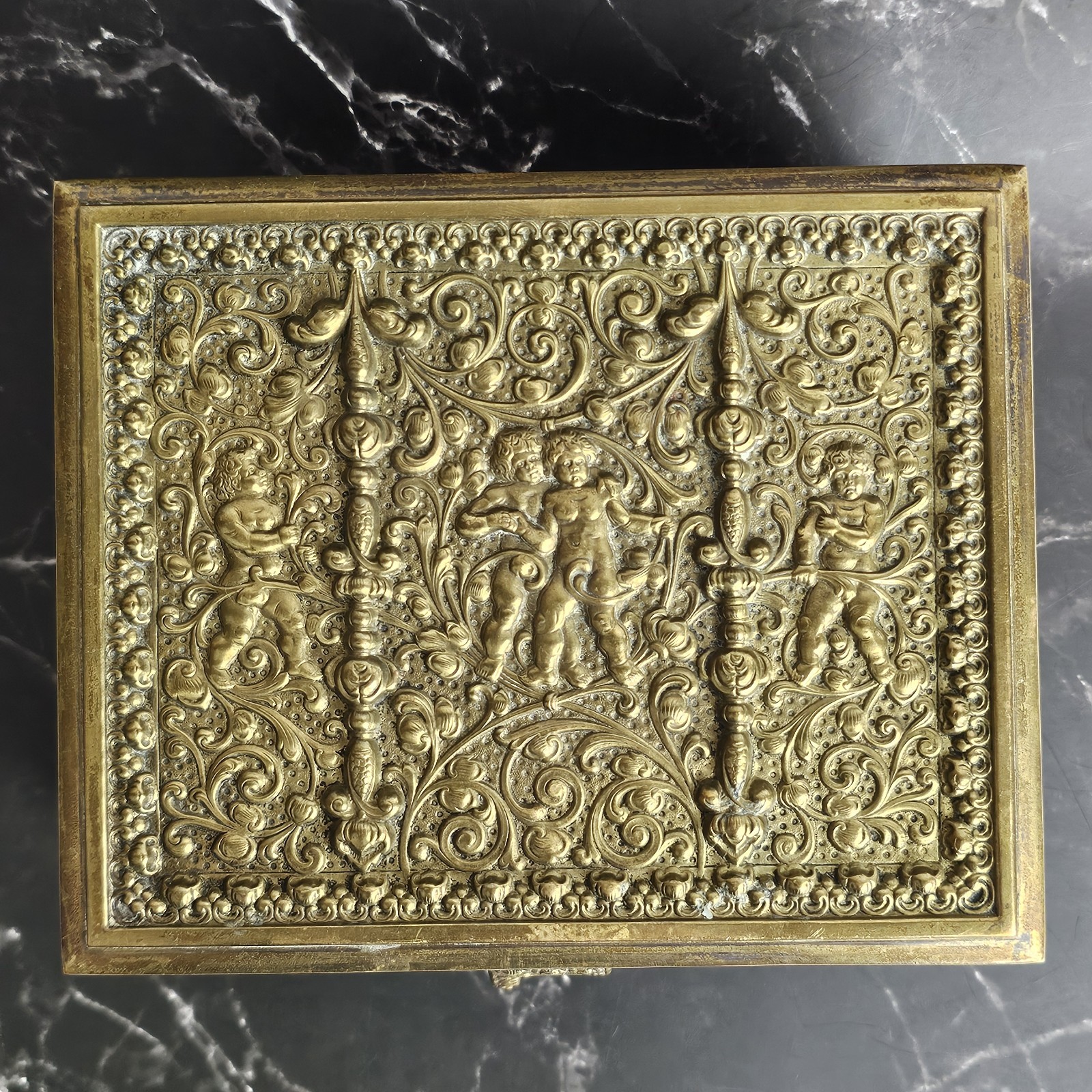 Antique Erhard & Sohne German Brass Embossed Cherub Jewelry Box Art Nouveau Antique Erhard & Sohne German Brass Embossed Cherub Jewelry Box Art Nouveau