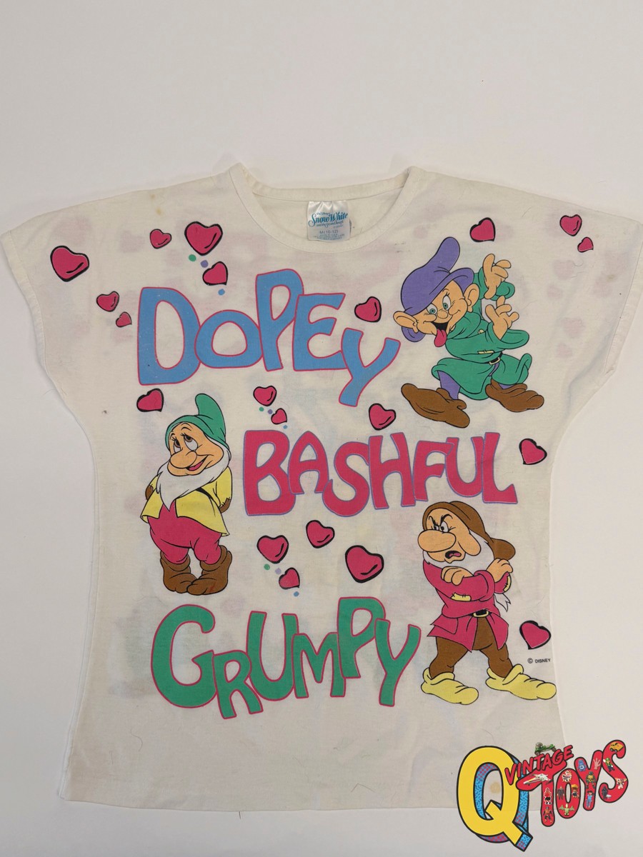 1990s Vintage Disney Snow White And The Dwarfs Child T-Shirt Medium 1990s Vintage Disney Snow White And The Dwarfs Child T-Shirt Medium