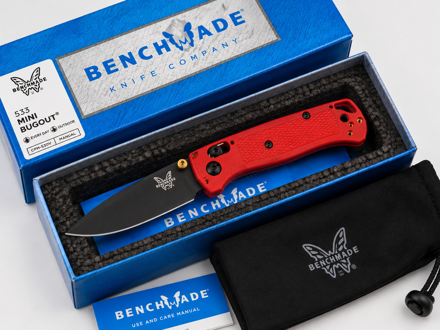 Benchmade 533 Mini Bugout RED AXIS Lock Drop Point Plain Manual Pocketknife Benchmade 533 Mini Bugout RED AXIS Lock Drop Point Plain Manual Pocketknife