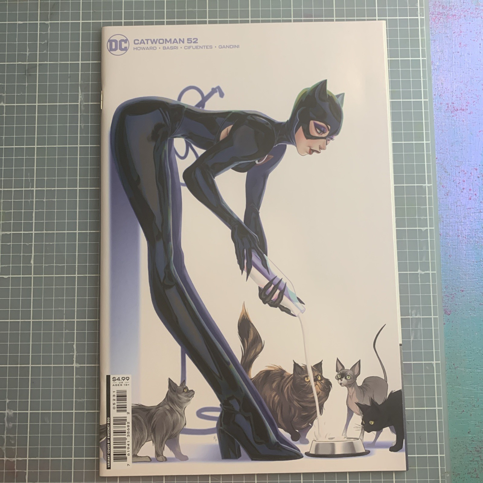 DC - Catwoman 52 (2023) Cover C NM/MT DC - Catwoman 52 (2023) Cover C NM/MT