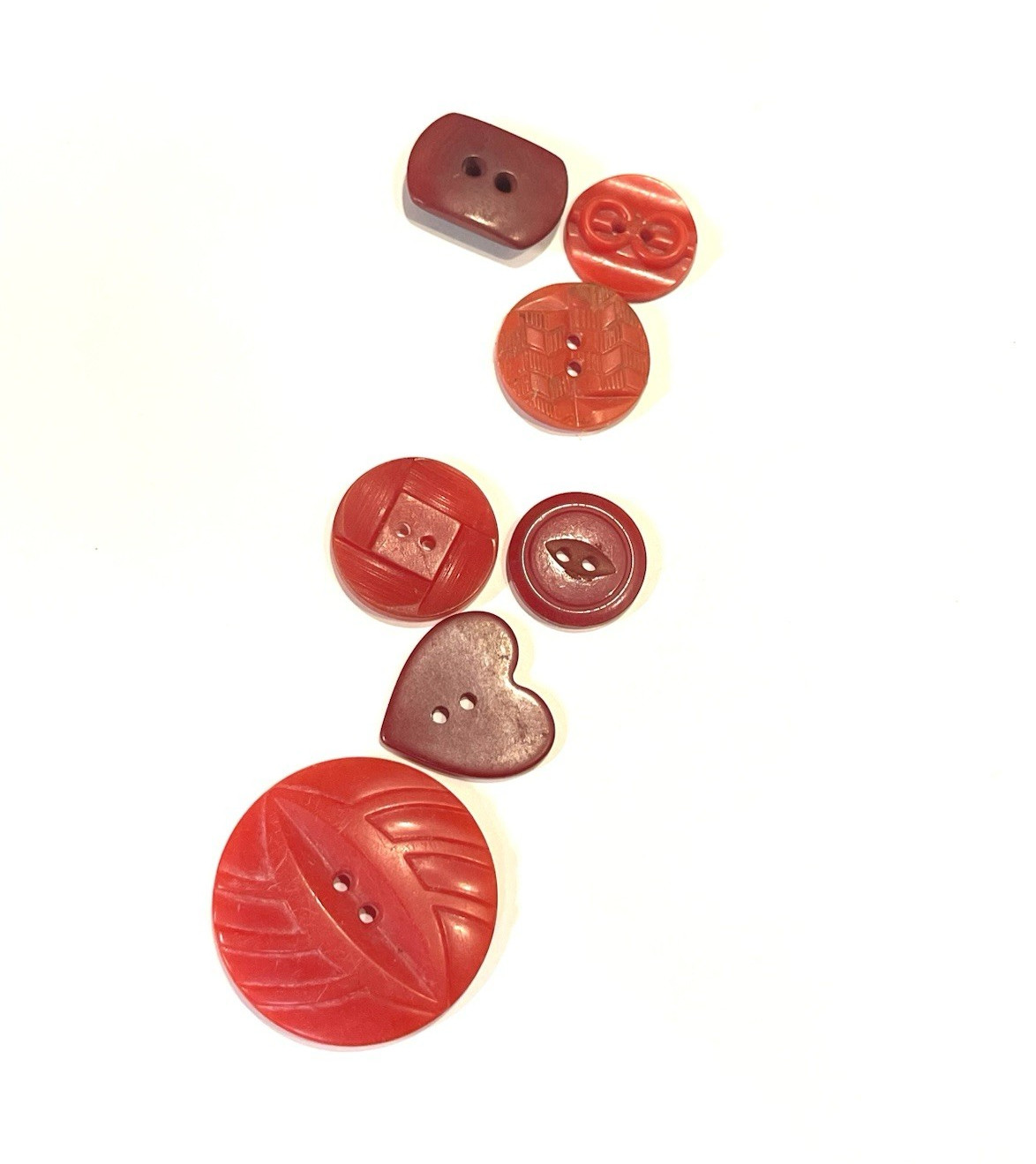 Lot of 7 Vintage Red Bakelite Buttons Mixed Shapes Carved Art Deco Heart Lot of 7 Vintage Red Bakelite Buttons Mixed Shapes Carved Art Deco Heart