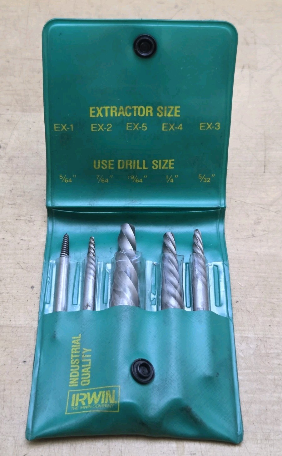 Vintage Irwin-Hanson 5 Piece #52435 Spiral Screw Extractor Set Made in USA Vintage Irwin-Hanson 5 Piece #52435 Spiral Screw Extractor Set Made in USA