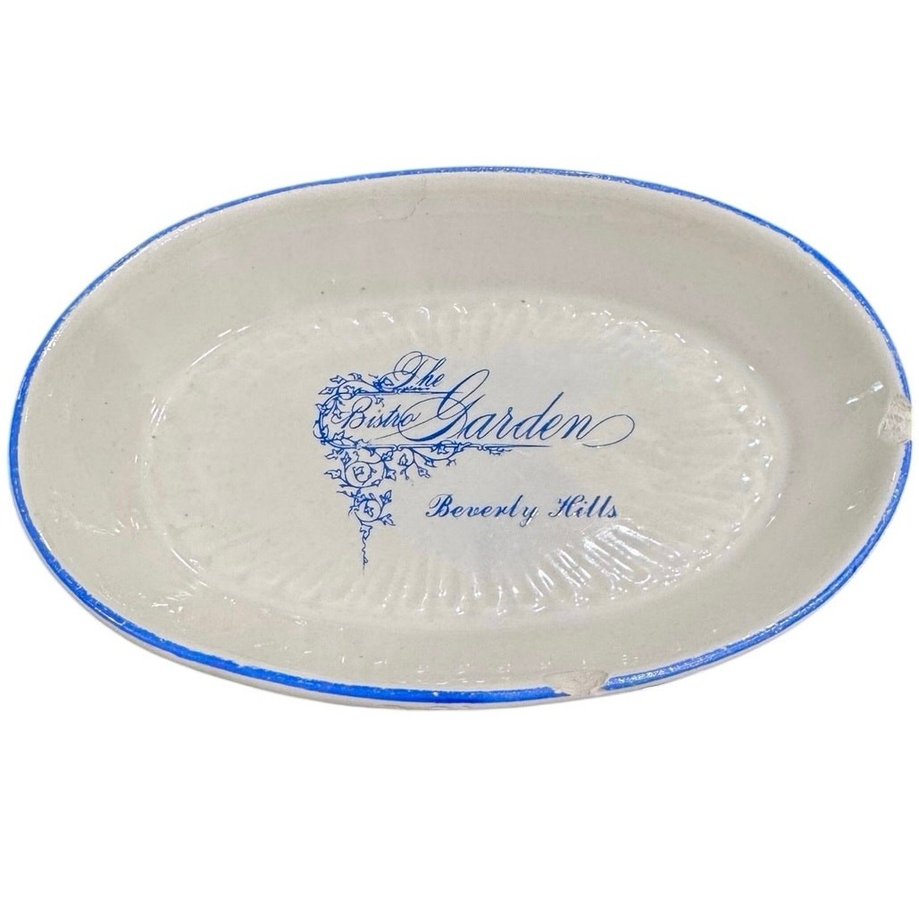 Vtg The Bistro Garden Beverly Hills Restaurant Ceramic Ashtray Oval Blue White