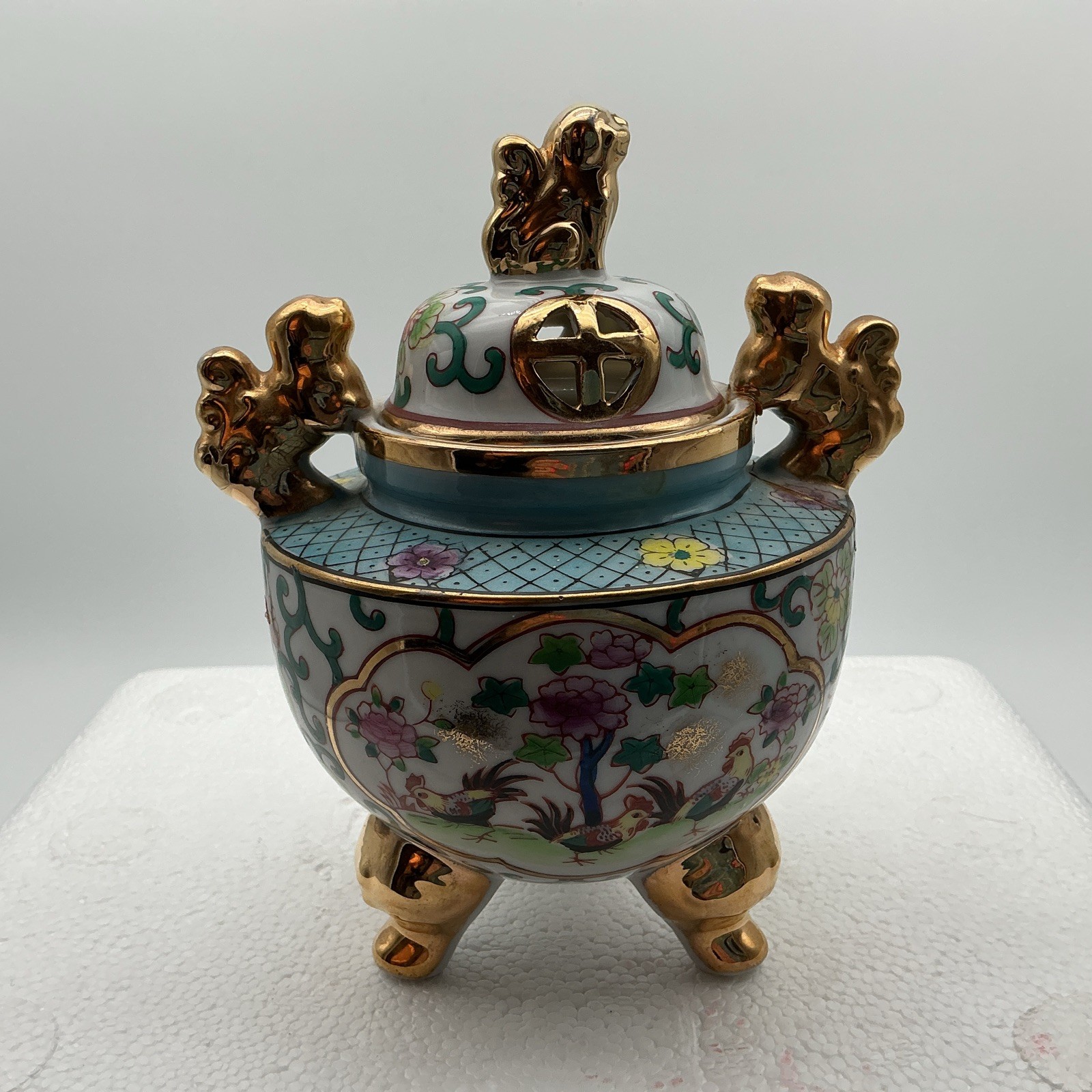 Vintage Chinese Porcelain Cover Jar Or Incense Burner Floral Birds Gold Gilt 6.5 Vintage Chinese Porcelain Cover Jar Or Incense Burner Floral Birds Gold Gilt 6.5