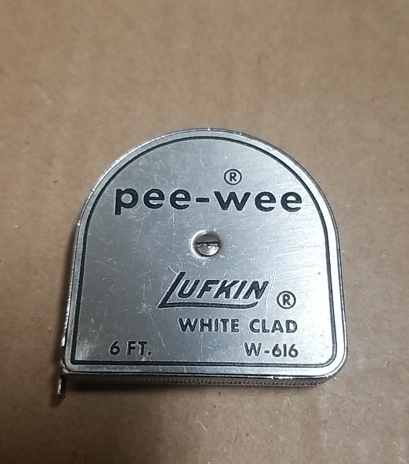 Vintage Lufkin 6 foot PEE-WEE tape measure rule in W-616 Great Vintage Lufkin 6 foot PEE-WEE tape measure rule in W-616 Great