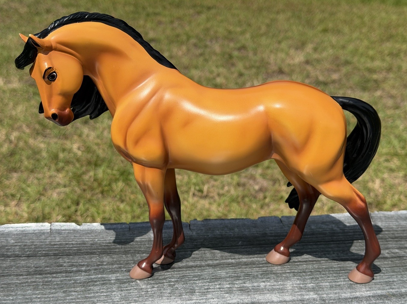 Breyer #577 Buckskin Mustang 2002 Original Spirit Stallion of Cimarron Breyer #577 Buckskin Mustang 2002 Original Spirit Stallion of Cimarron