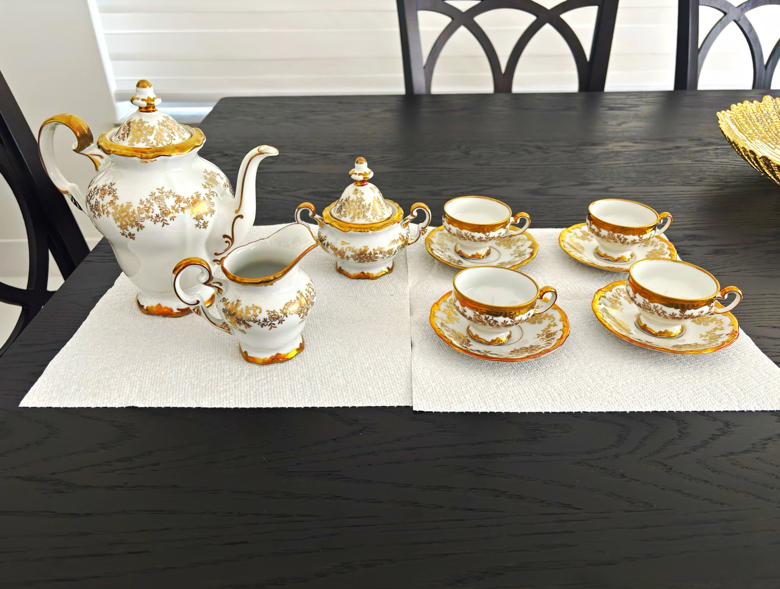 Vintage Weimar Porzellan Katharina 14051 24K Gold Demitasse Coffee Set GDR 1973 Vintage Weimar Porzellan Katharina 14051 24K Gold Demitasse Coffee Set GDR 1973