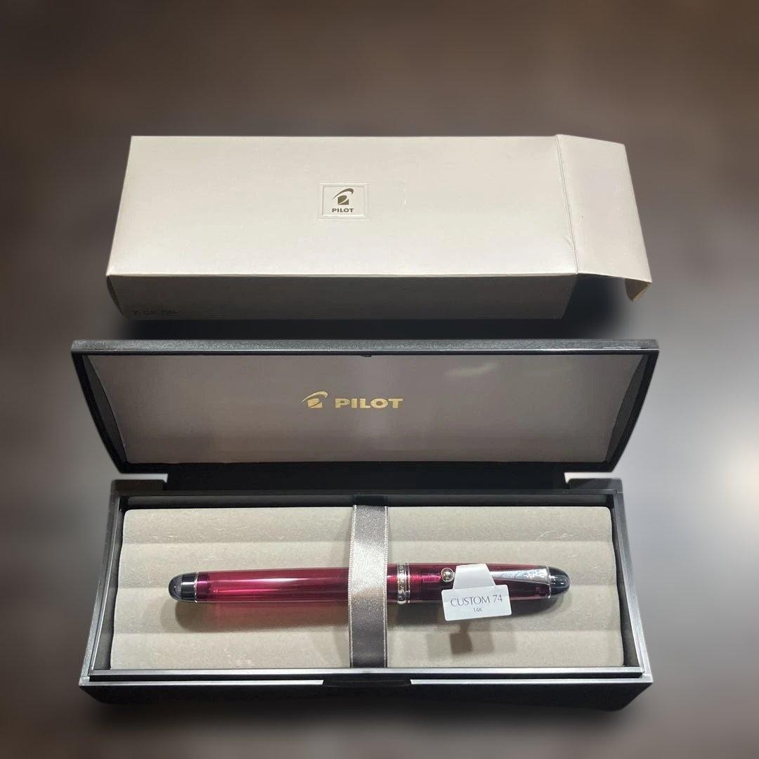 Pilot Custom 74 Fountain Pen Burgundy 14K Fine F Nib Box Japan Pilot Custom 74 Fountain Pen Burgundy 14K Fine F Nib Box Japan