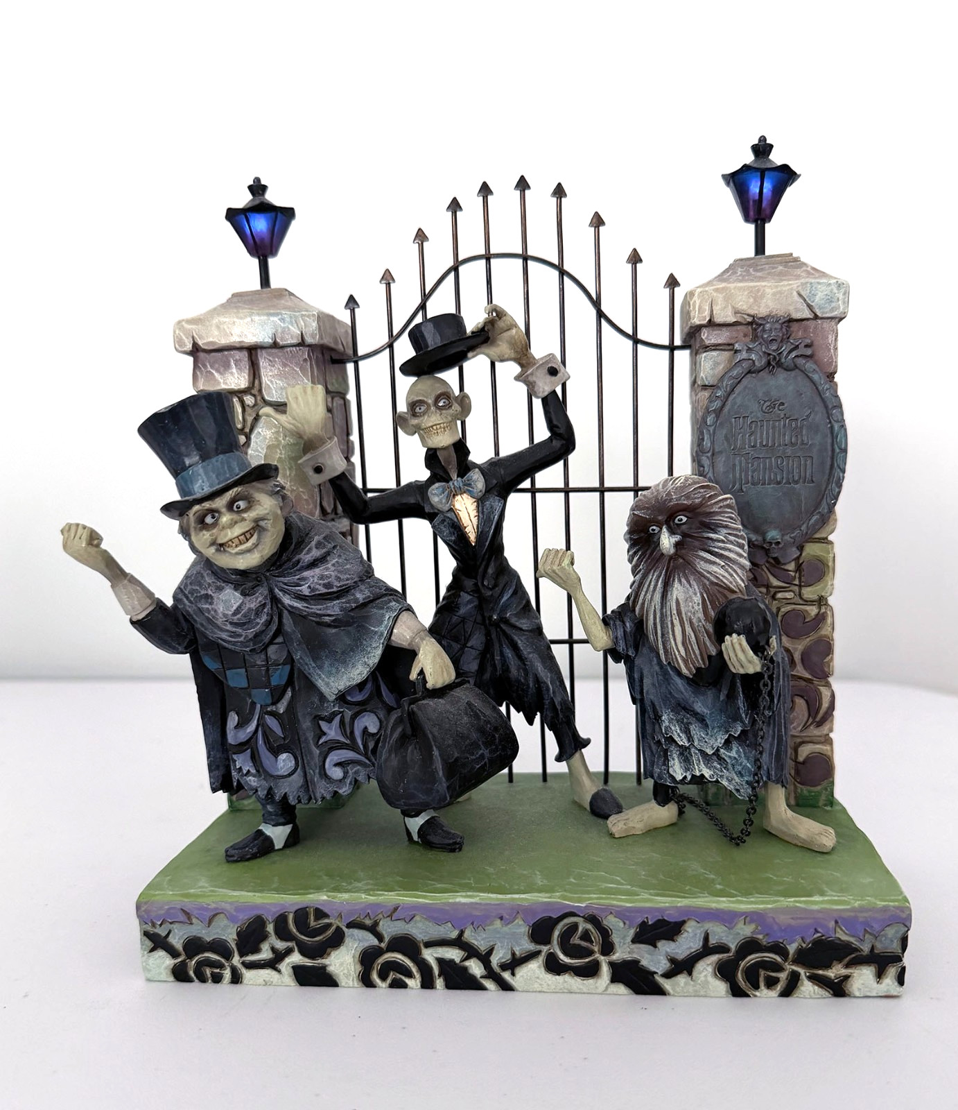 Disney Enesco Jim Shore Haunted Mansion Hitchhiking Ghosts Light Up Lamps Disney Enesco Jim Shore Haunted Mansion Hitchhiking Ghosts Light Up Lamps