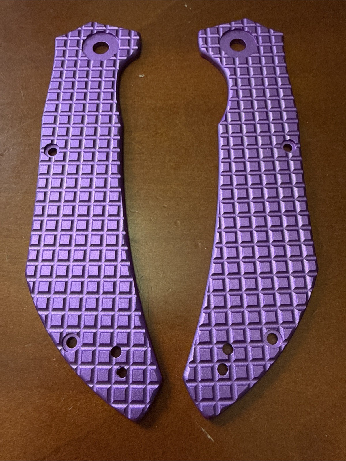 Rare Sold Out Tenable Tipper Purple Aluminum with Frag Pattern Scale Rare Sold Out Tenable Tipper Purple Aluminum with Frag Pattern Scale