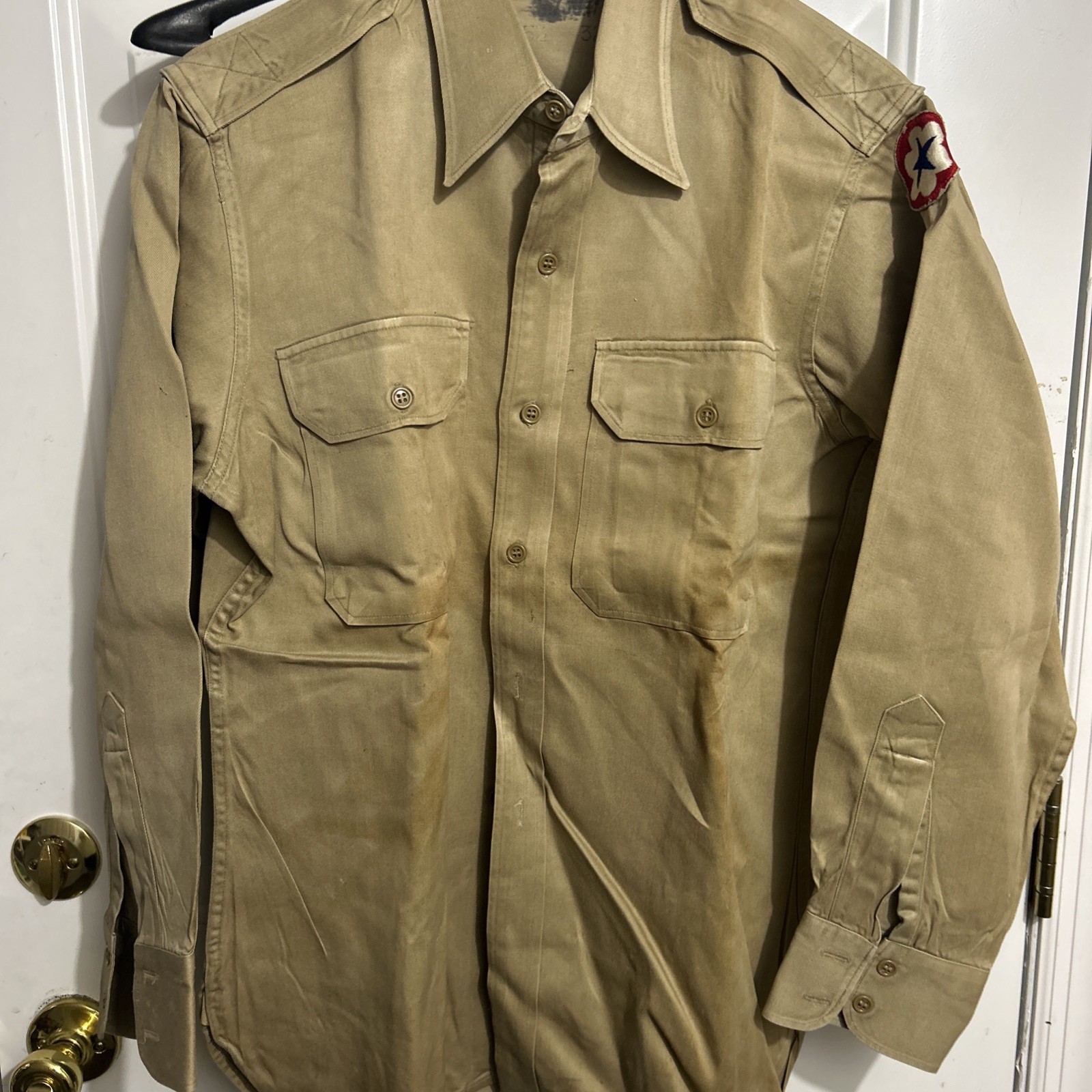 WWII, KOREA WAR US ARMY SERVICE FORCES KHAKI SHIRT WITH PATCH WWII, KOREA WAR US ARMY SERVICE FORCES KHAKI SHIRT WITH PATCH