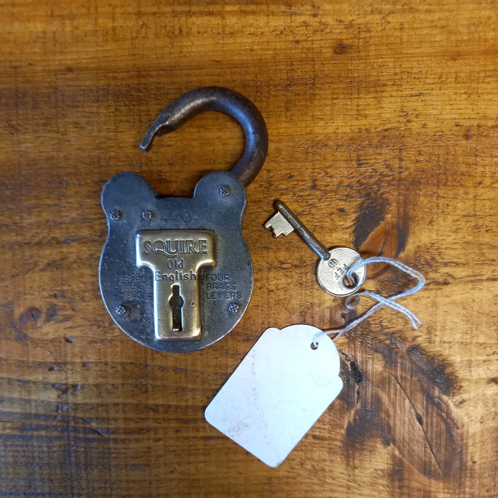 Vintage Squire Old English 440 Padlock 4 Lever with Key ... Vintage Squire Old English 440 Padlock 4 Lever with Key ...